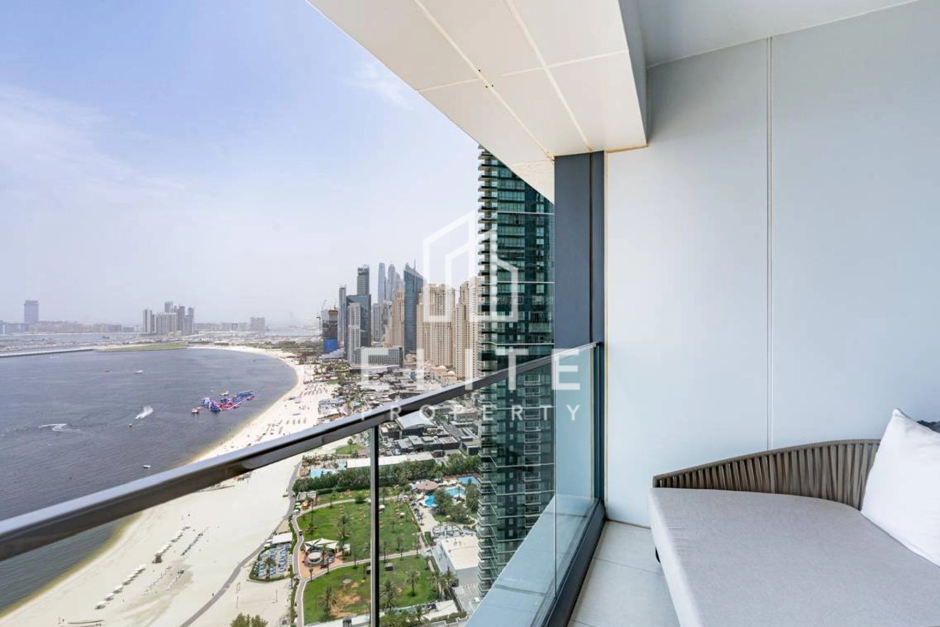 FAIRMONT RESIDENCES