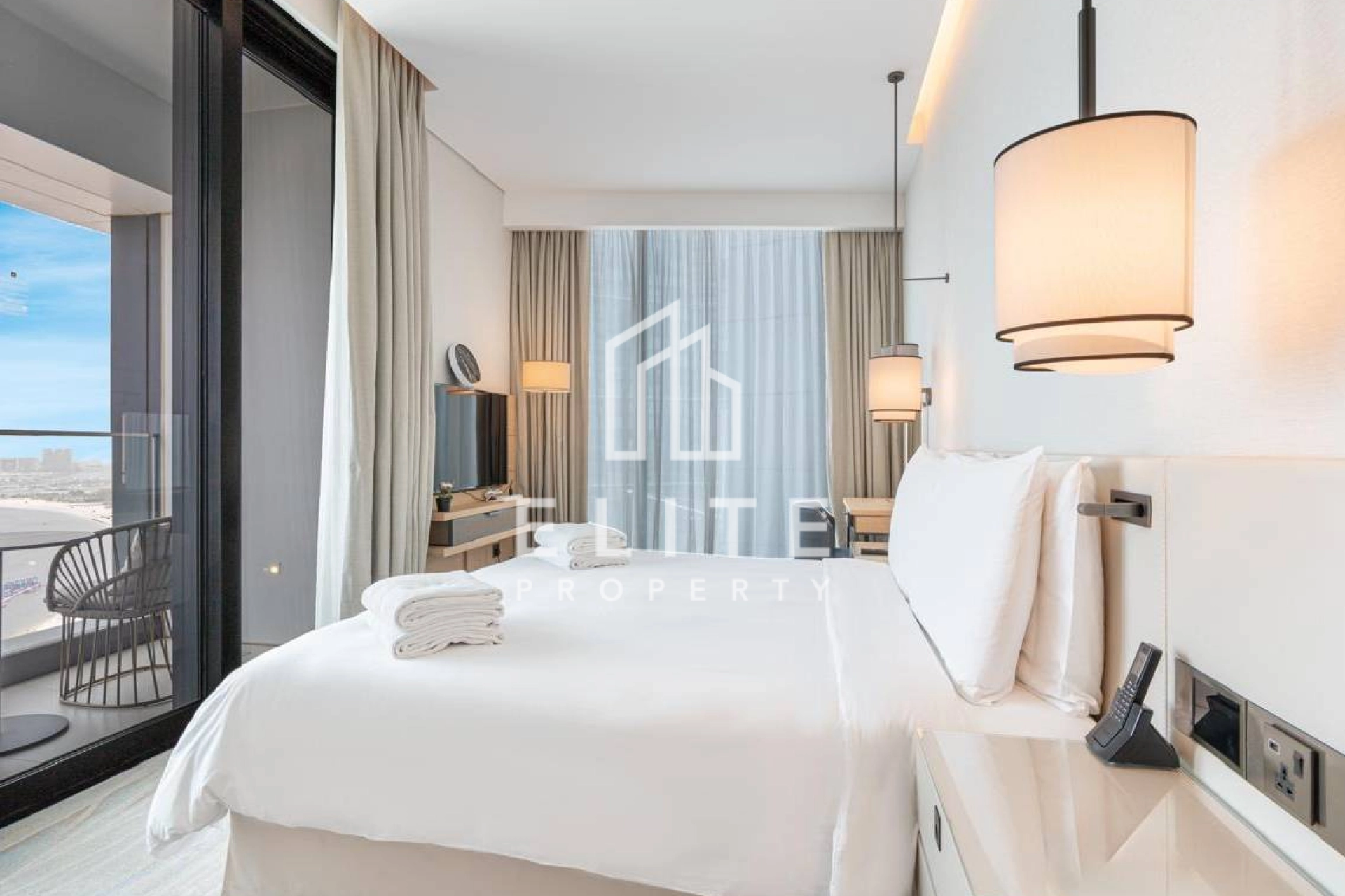 FAIRMONT RESIDENCES