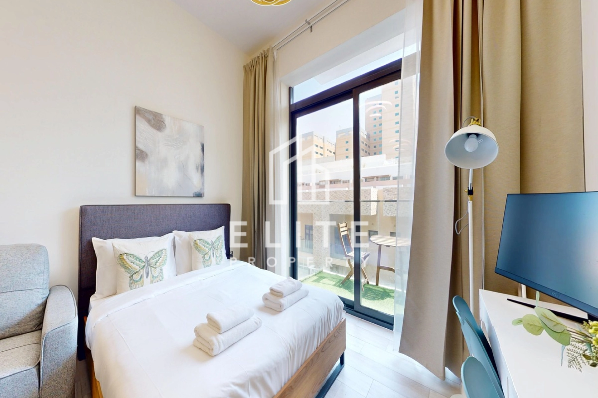 FAIRMONT RESIDENCES