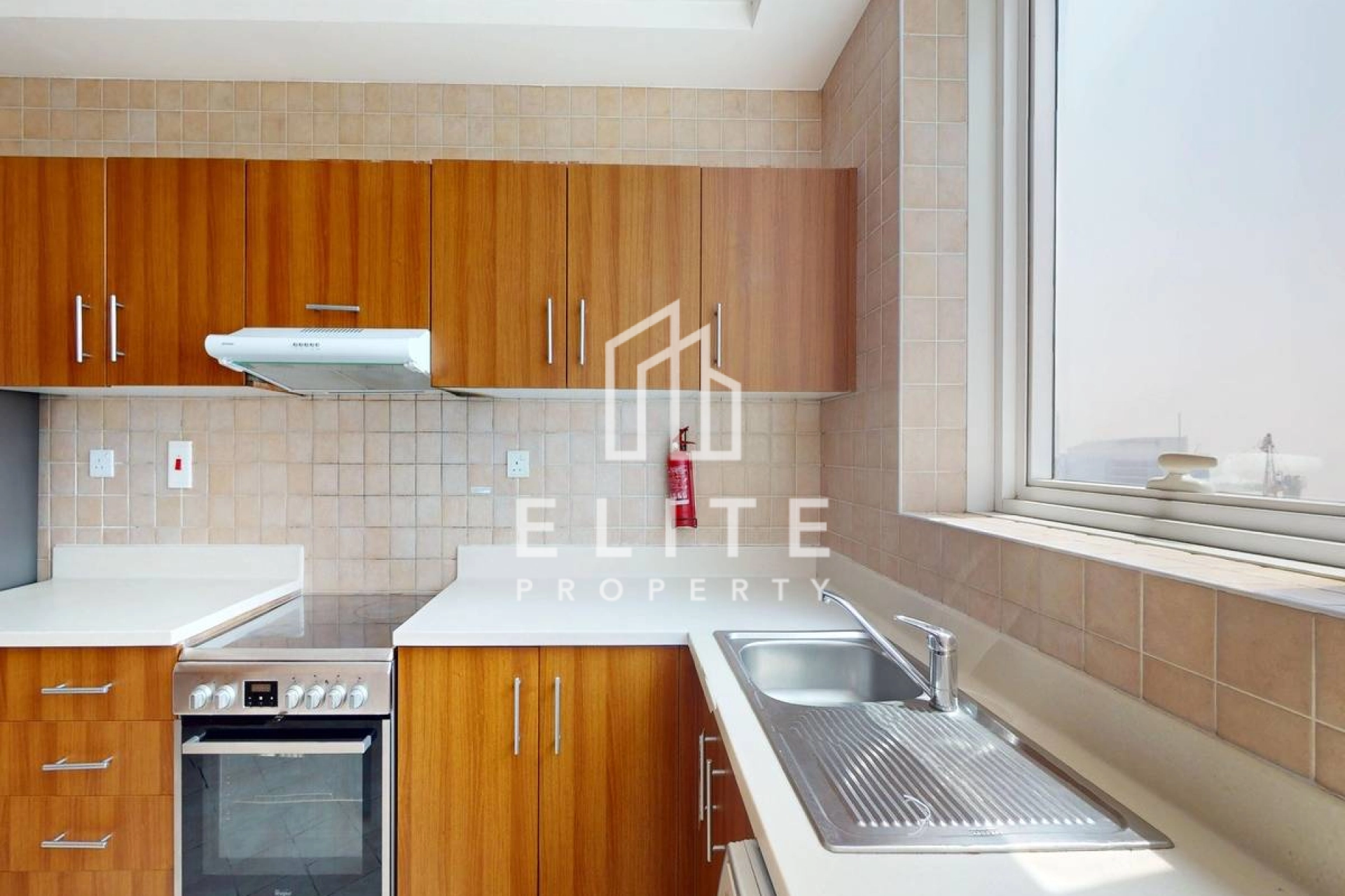 Flexible Cheques | Golf Course View | Large Layout