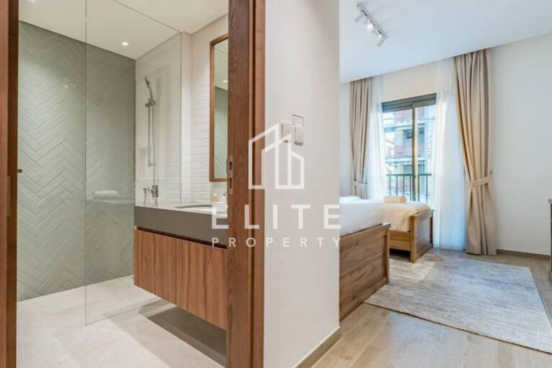 FAIRMONT RESIDENCES