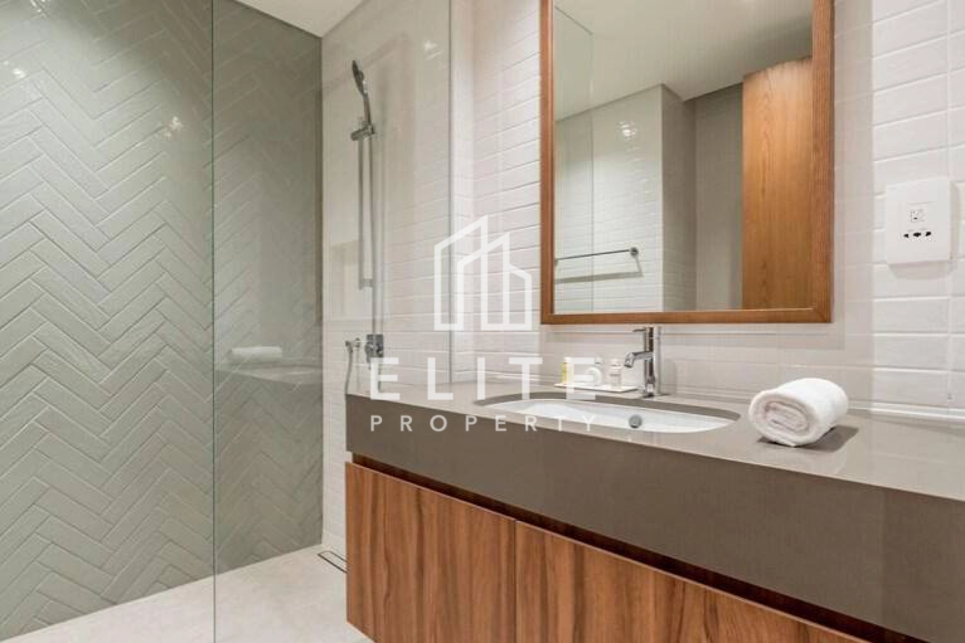 FAIRMONT RESIDENCES