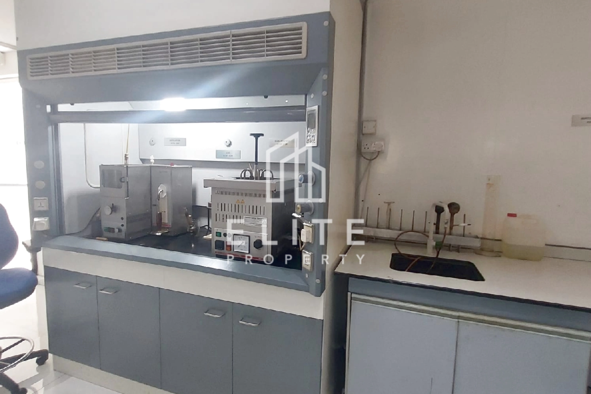 FULL OPERATIONAL OIL REFINERY LOCATED IN SHARJAH FREEZONE, HAMRIYAH ZONE 2