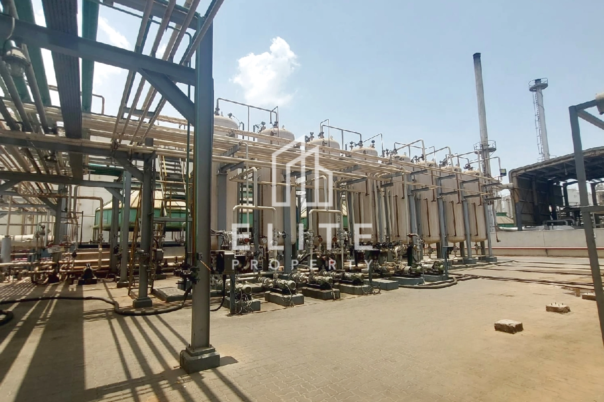 FULL OPERATIONAL OIL REFINERY LOCATED IN SHARJAH FREEZONE, HAMRIYAH ZONE 2