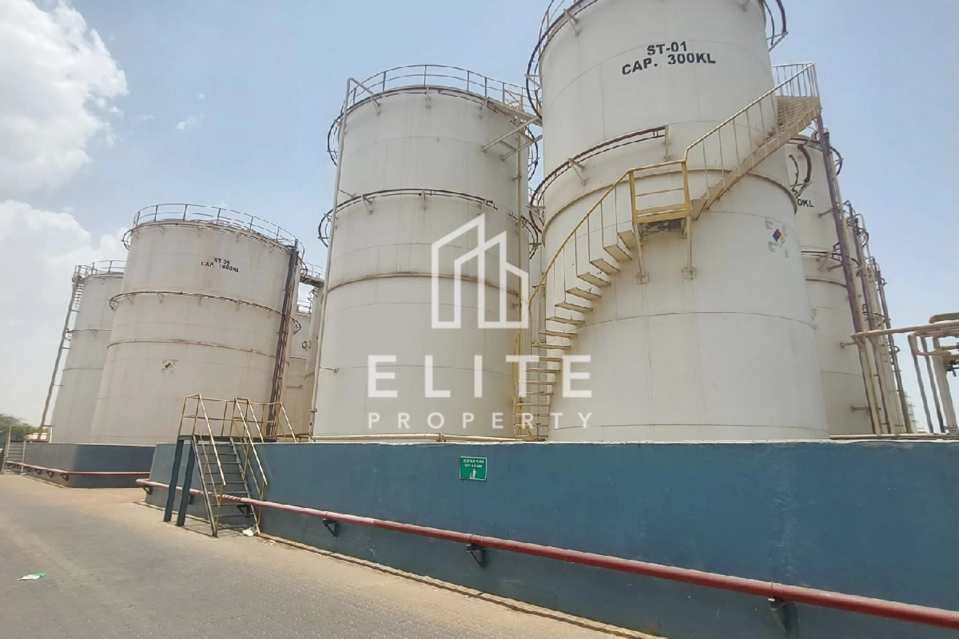 FULL OPERATIONAL OIL REFINERY LOCATED IN SHARJAH FREEZONE, HAMRIYAH ZONE 2