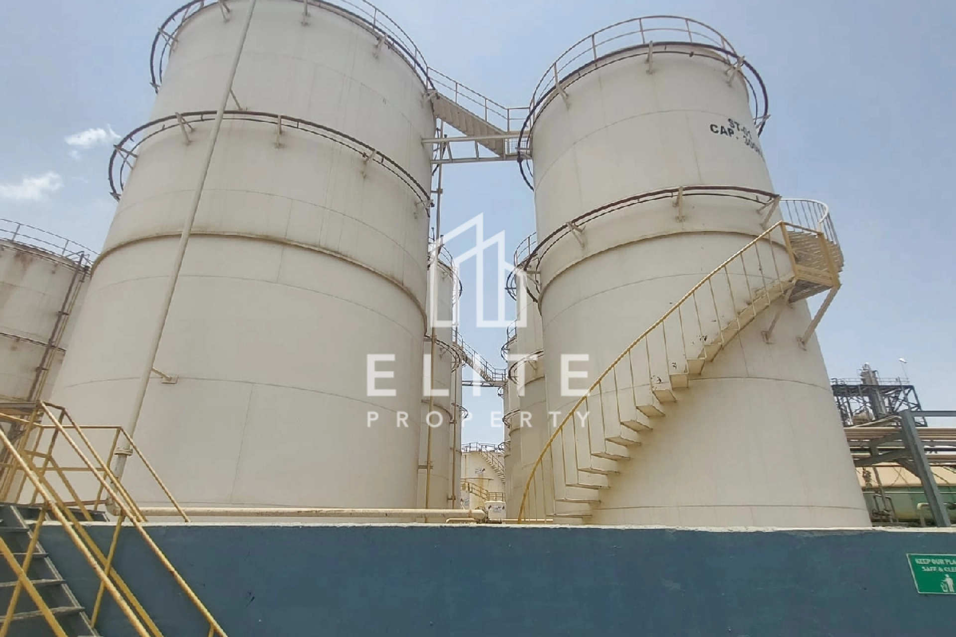 FULL OPERATIONAL OIL REFINERY LOCATED IN SHARJAH FREEZONE, HAMRIYAH ZONE 2