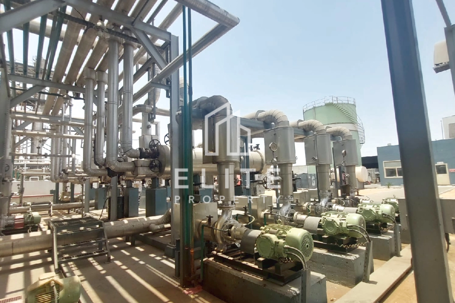 FULL OPERATIONAL OIL REFINERY LOCATED IN SHARJAH FREEZONE, HAMRIYAH ZONE 2