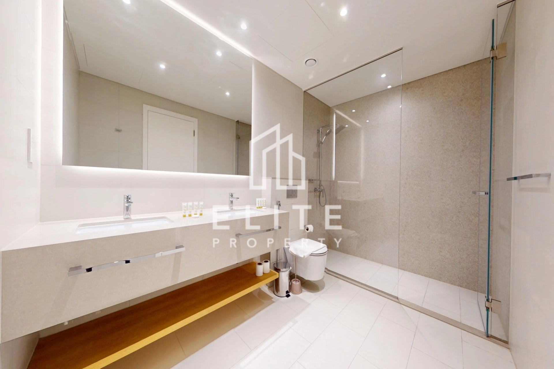 FAIRMONT RESIDENCES
