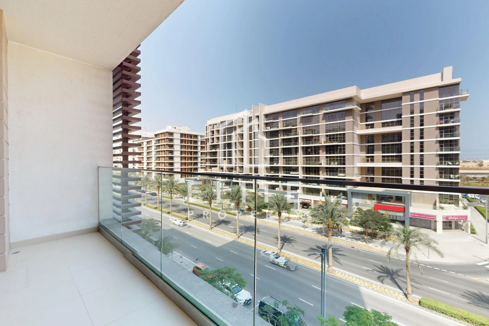 FAIRMONT RESIDENCES