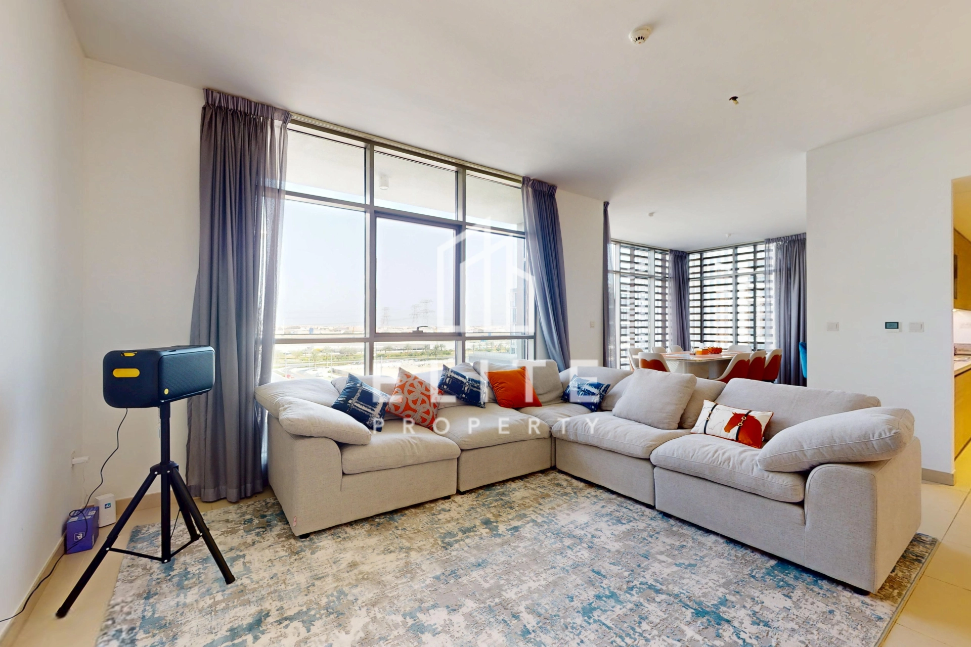 FAIRMONT RESIDENCES