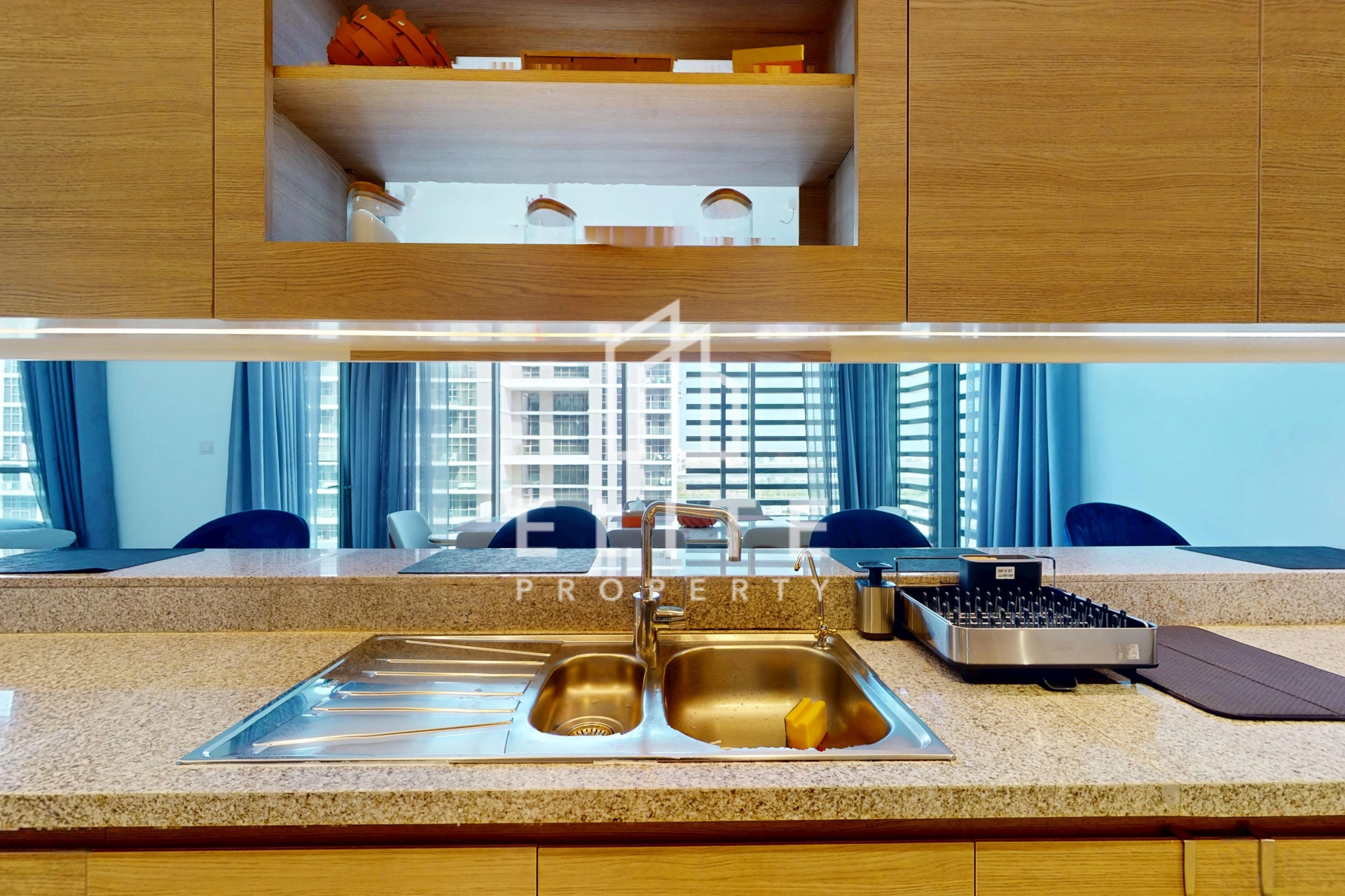 FAIRMONT RESIDENCES
