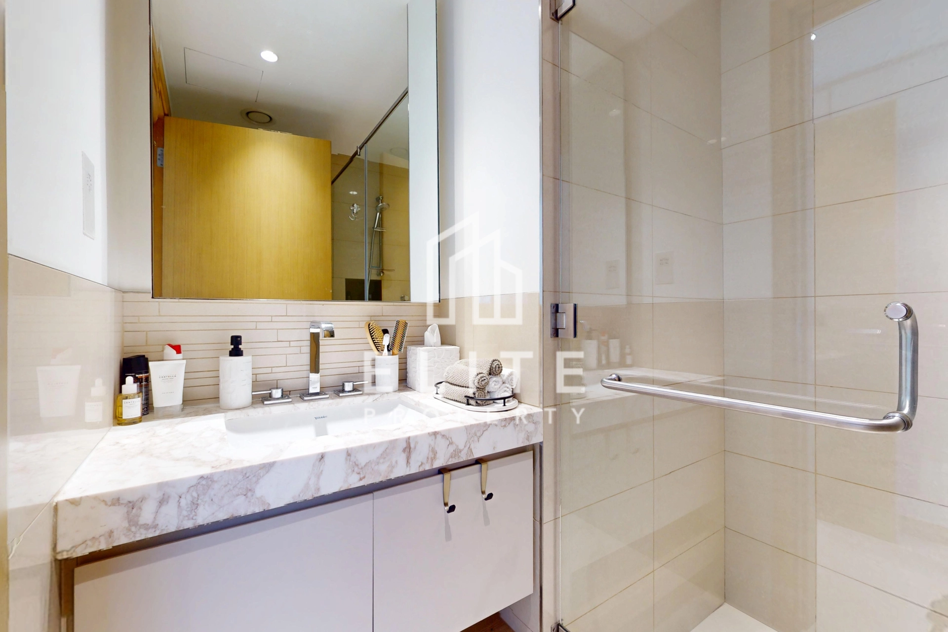 FAIRMONT RESIDENCES