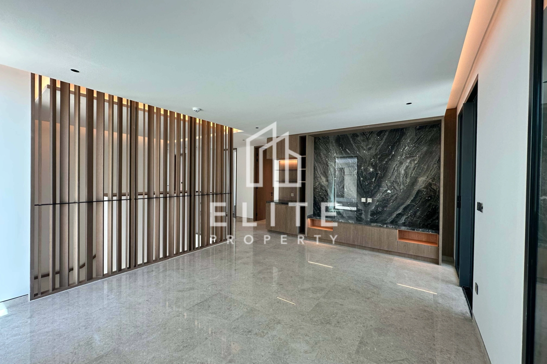 FAIRMONT RESIDENCES