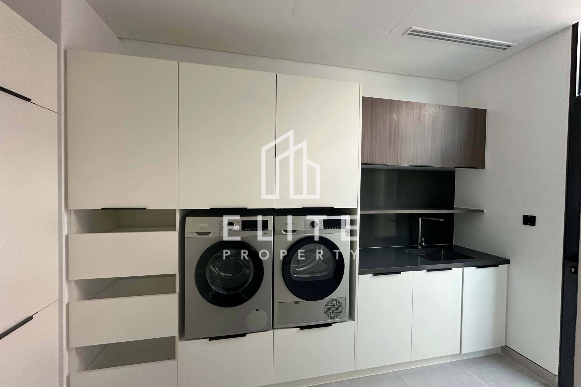 FAIRMONT RESIDENCES