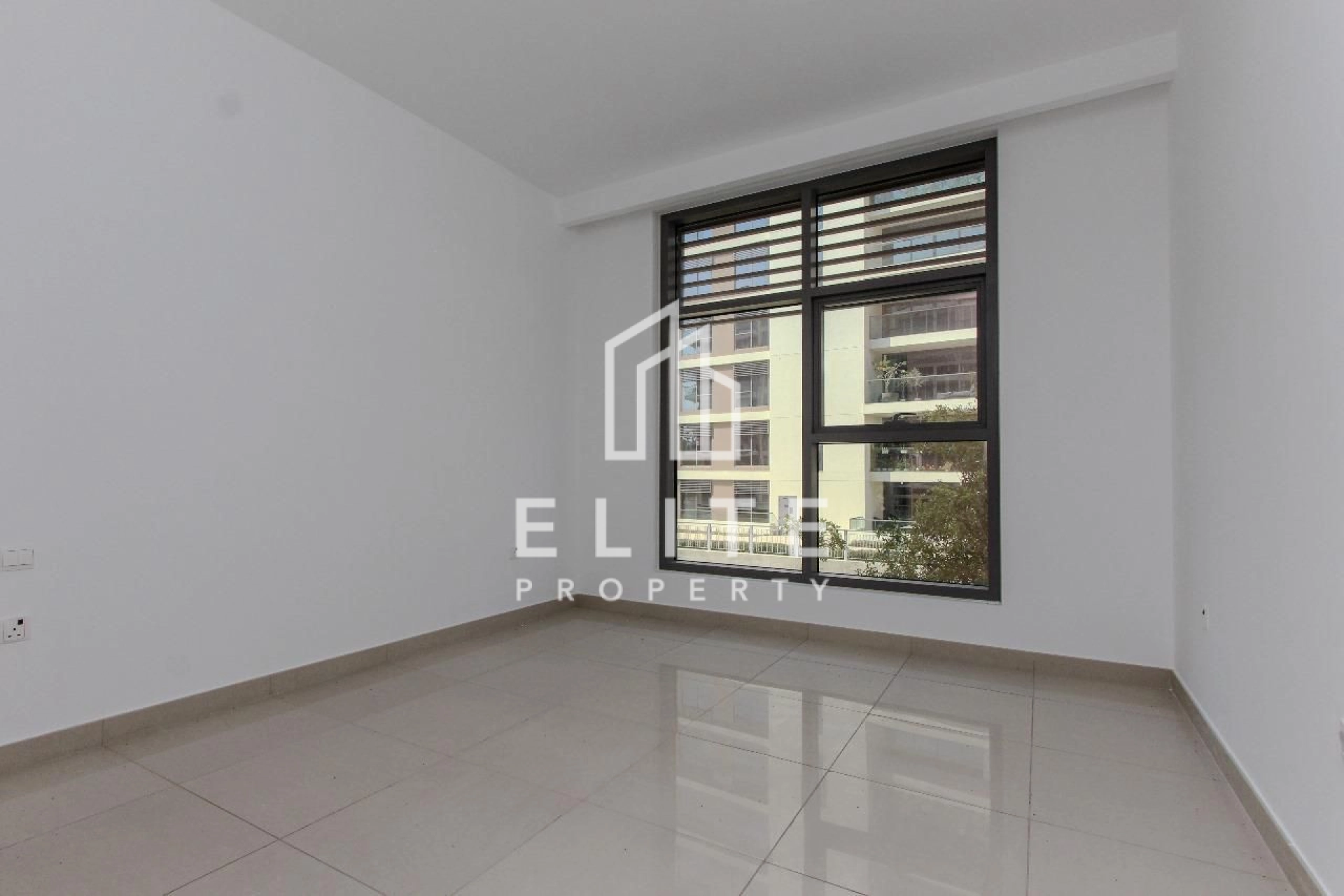FAIRMONT RESIDENCES