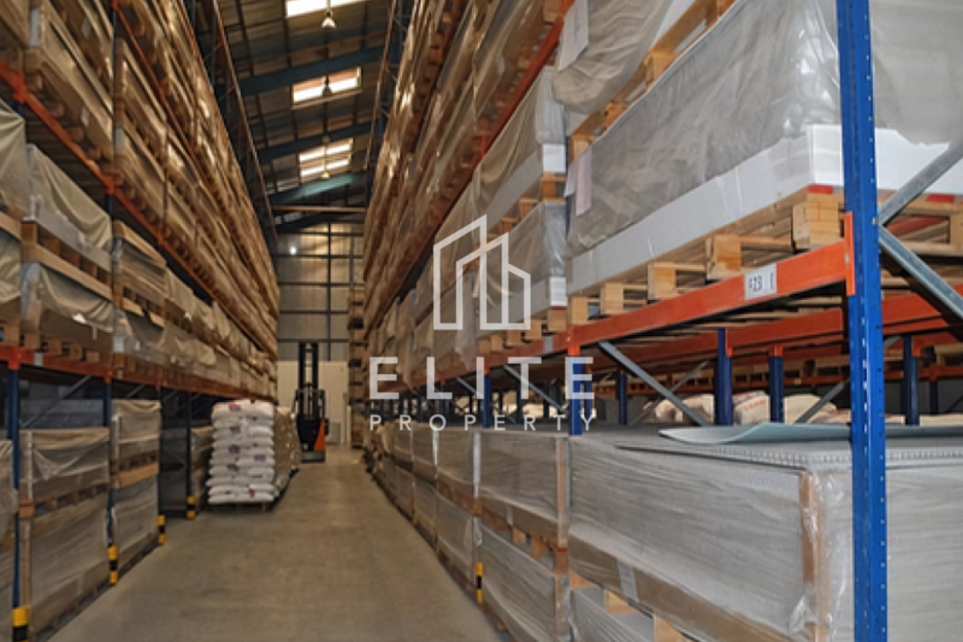 WAREHOUSE FACILITY IN JEBEL ALI  FOR SALE AED 35M