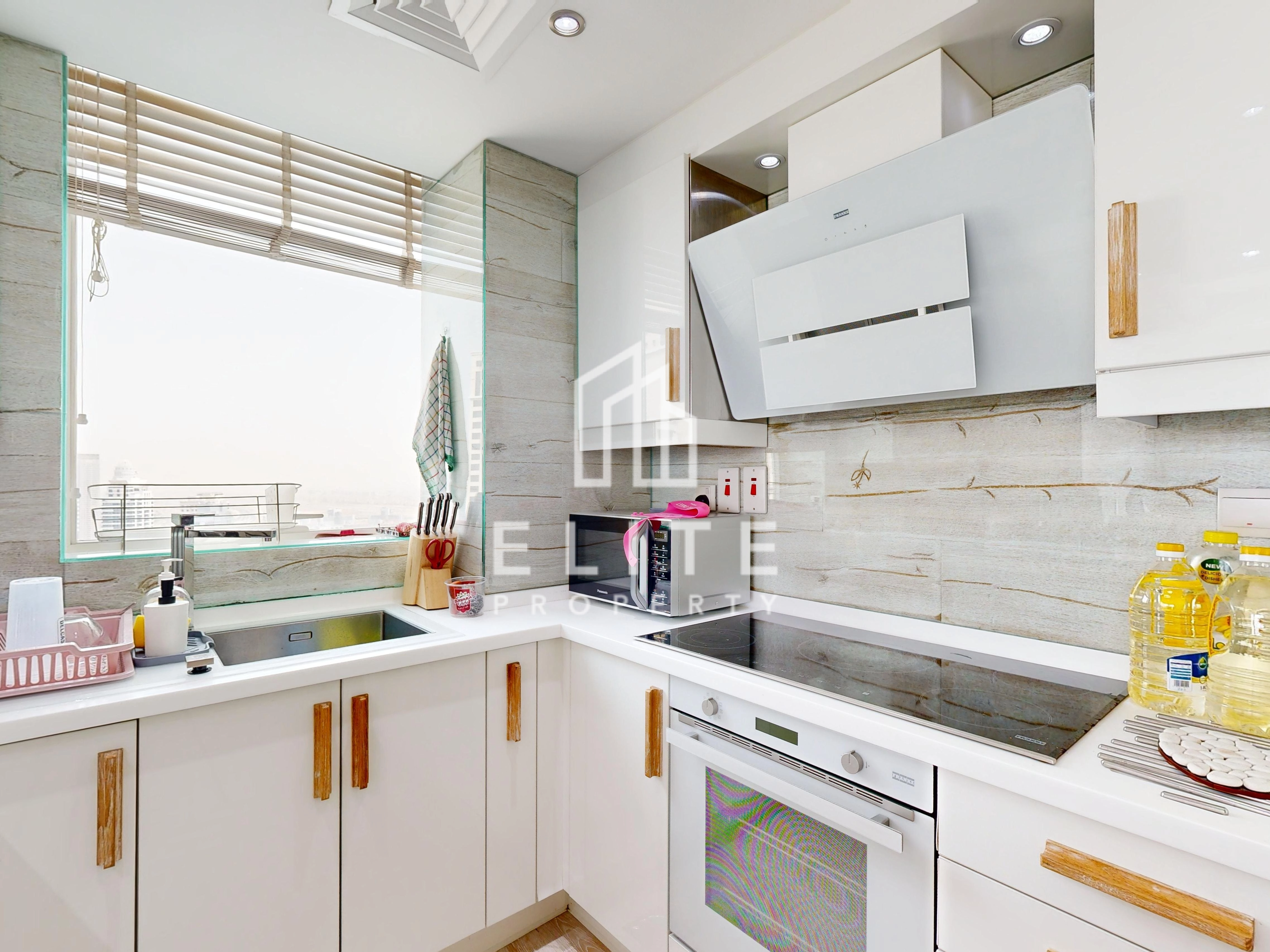 FAIRMONT RESIDENCES