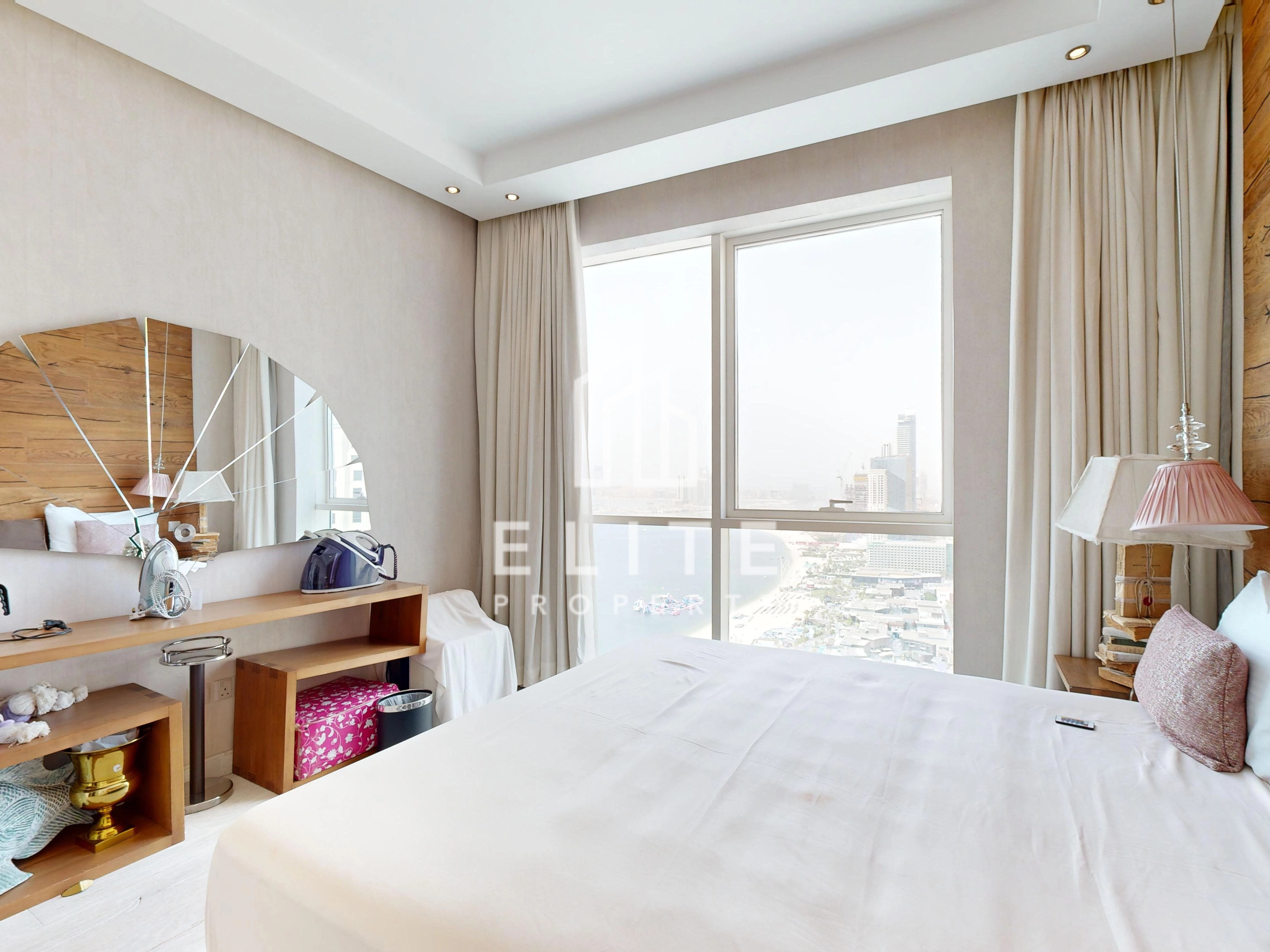 FAIRMONT RESIDENCES