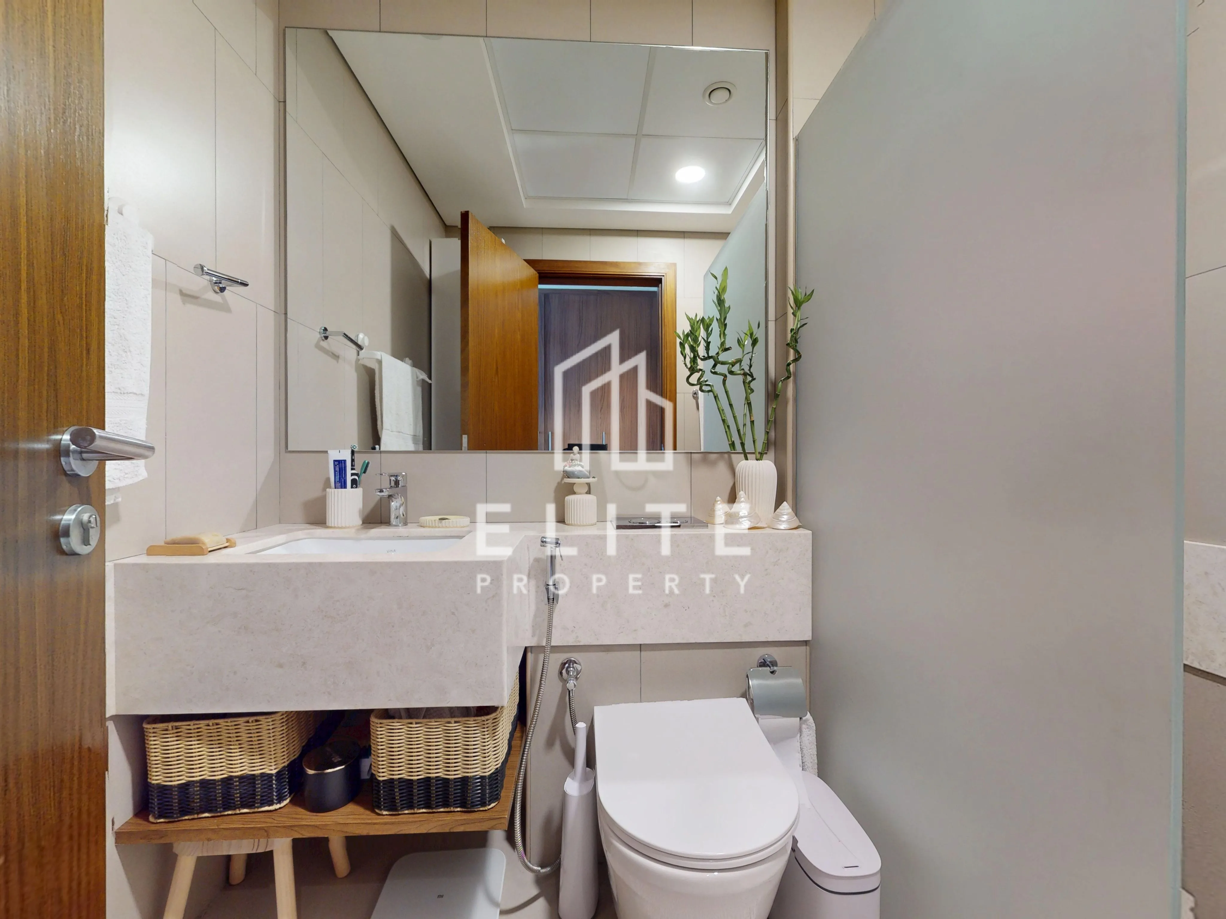 FAIRMONT RESIDENCES