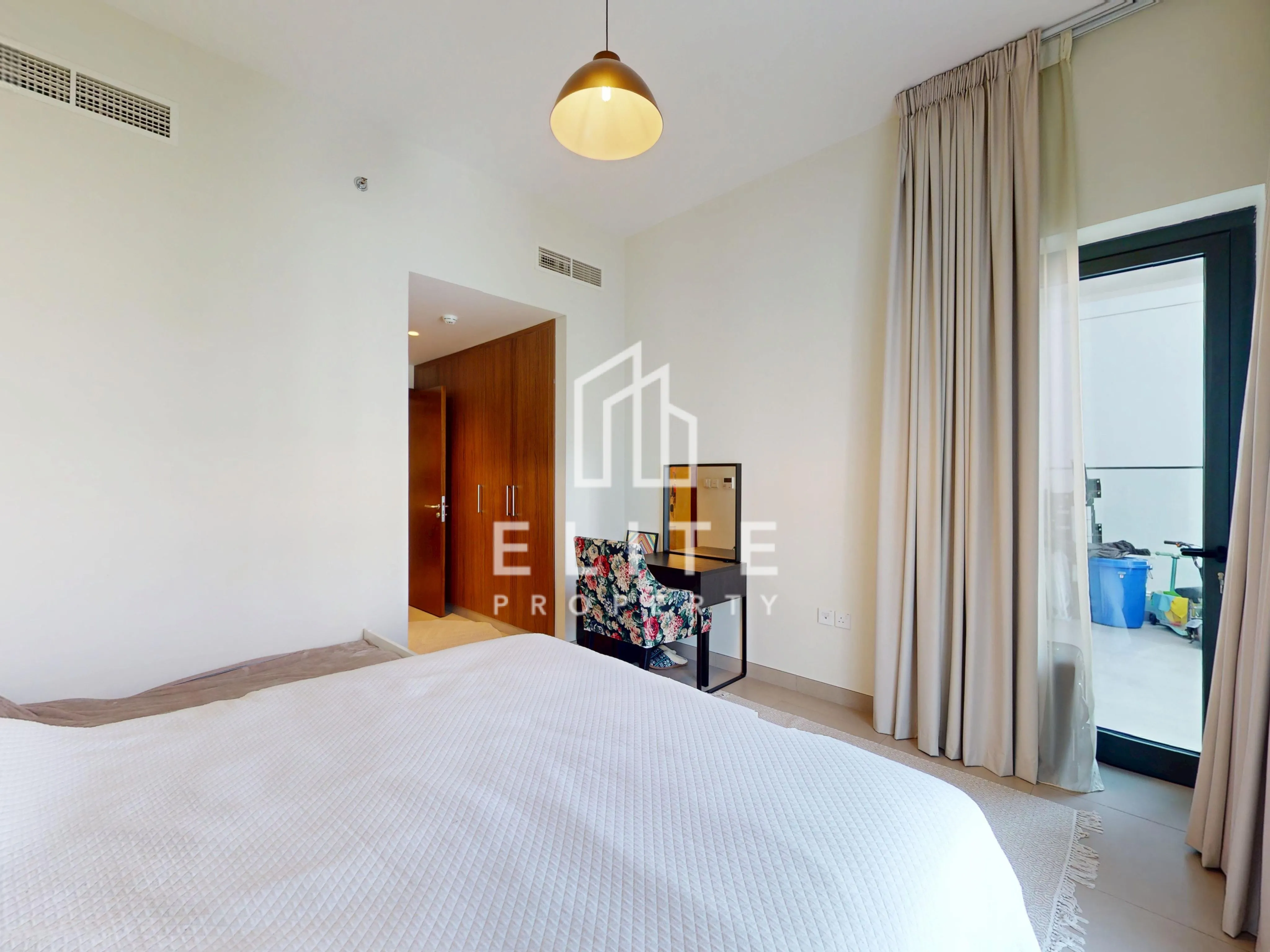 FAIRMONT RESIDENCES