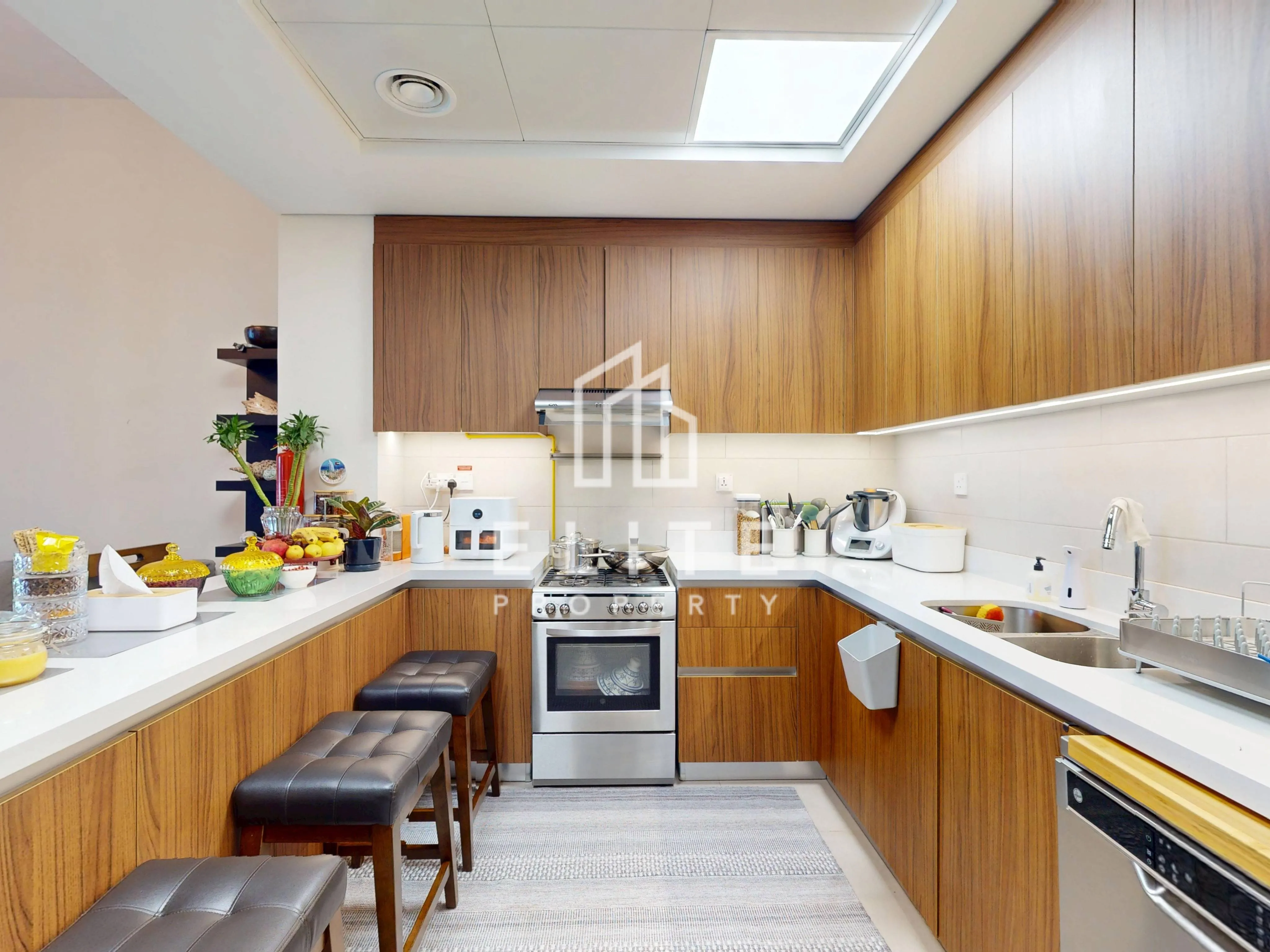 FAIRMONT RESIDENCES