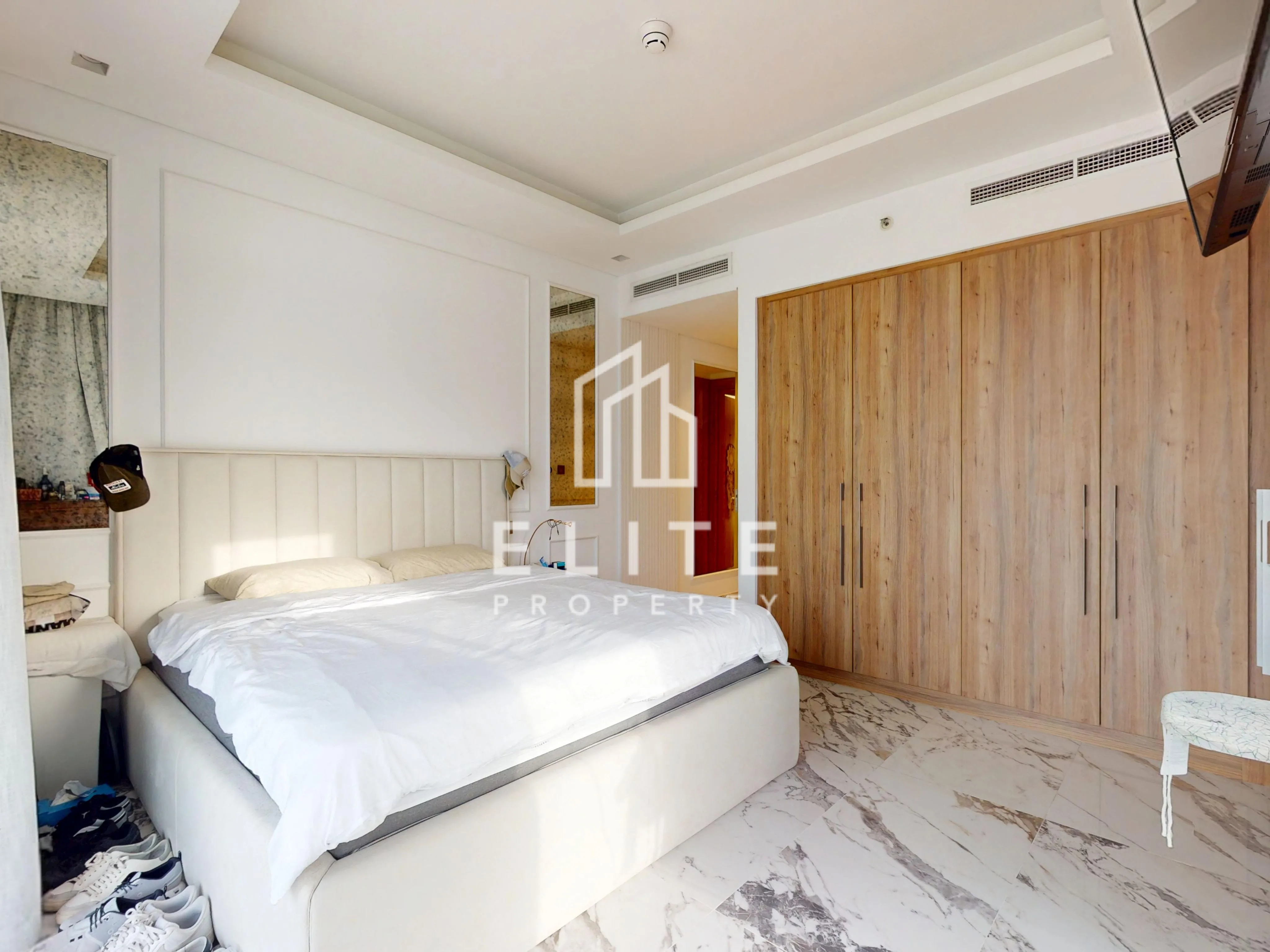 FAIRMONT RESIDENCES