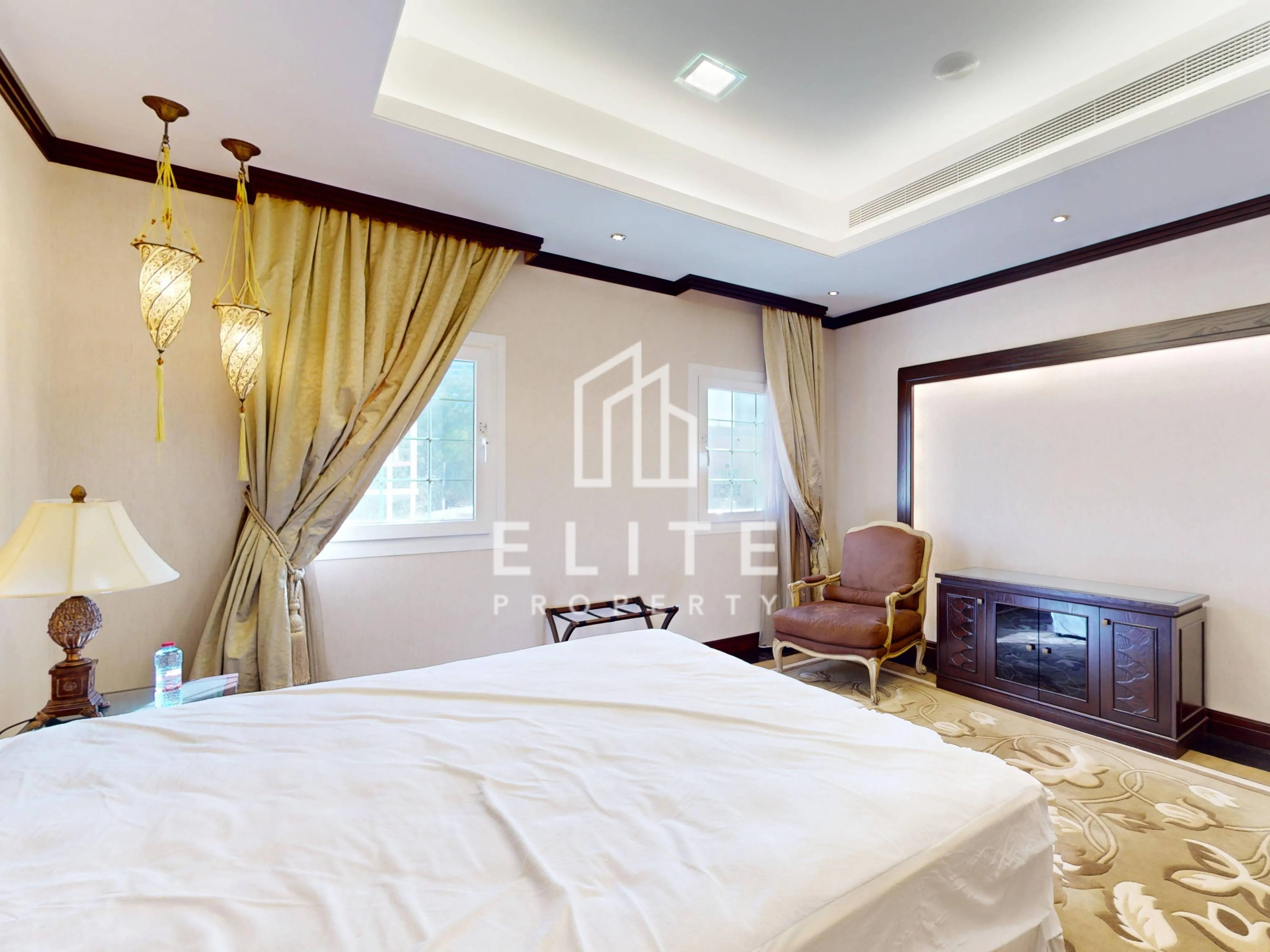 FAIRMONT RESIDENCES
