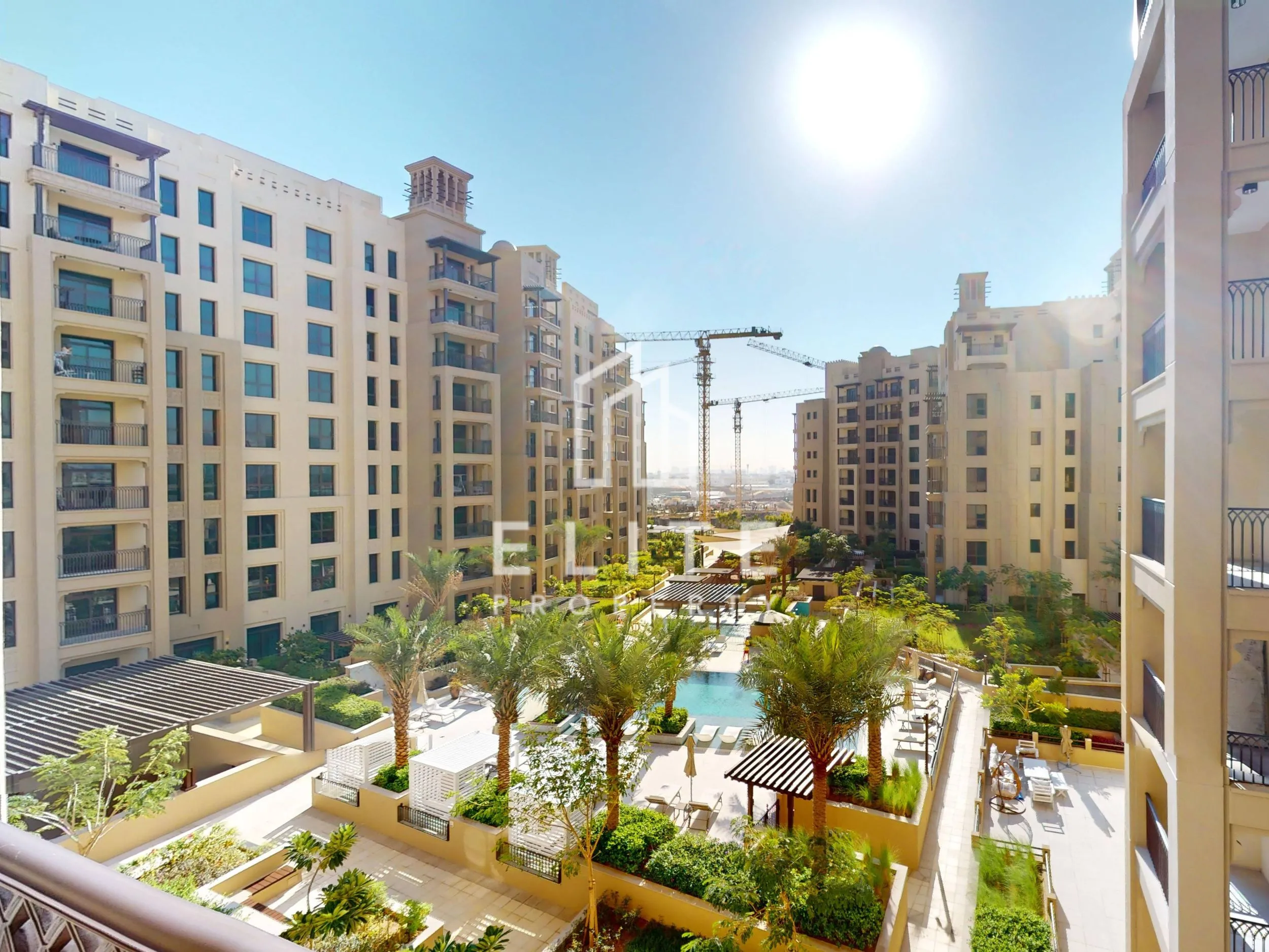 FAIRMONT RESIDENCES