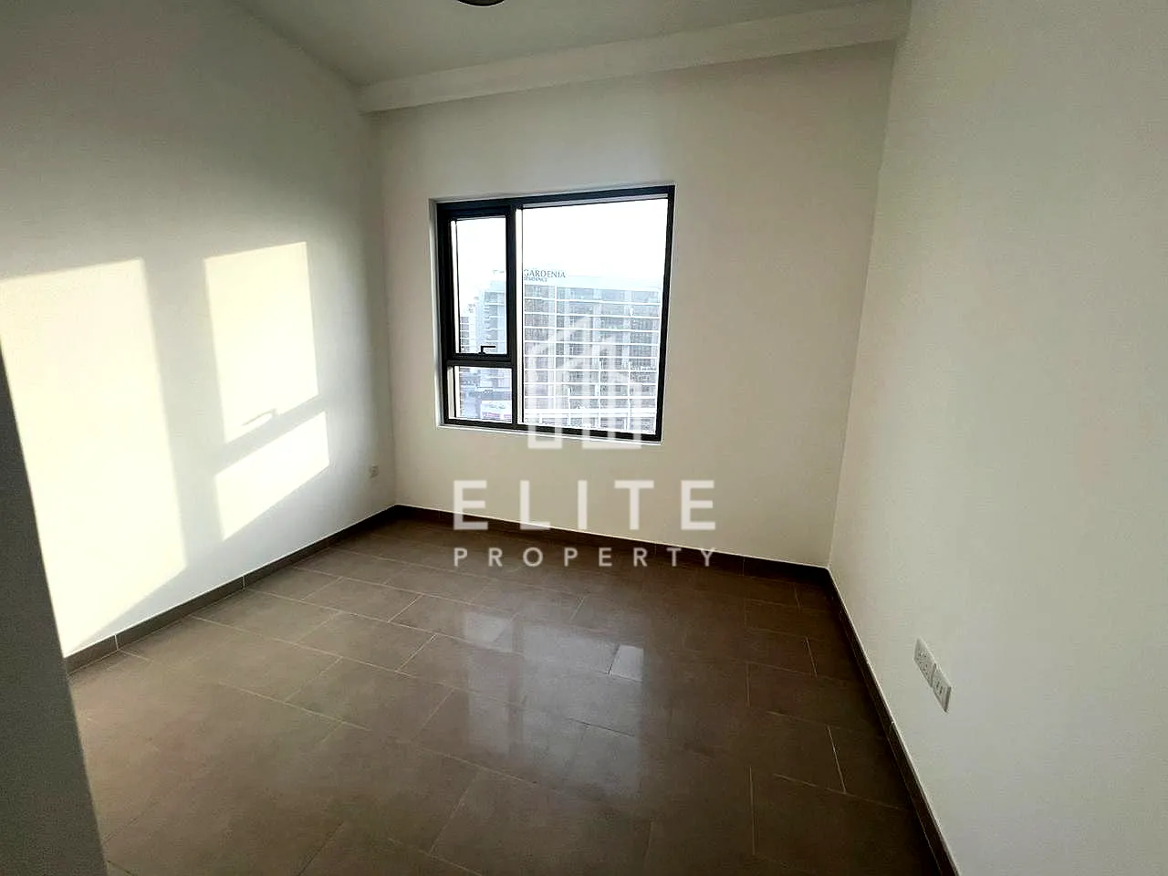 FAIRMONT RESIDENCES