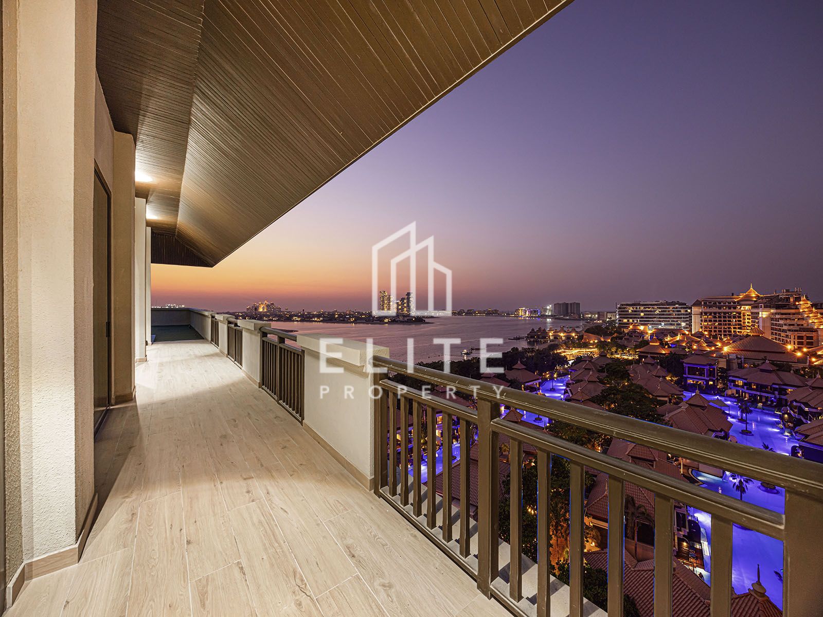 Royal Amwaj Palm Jumeirah Penthouse