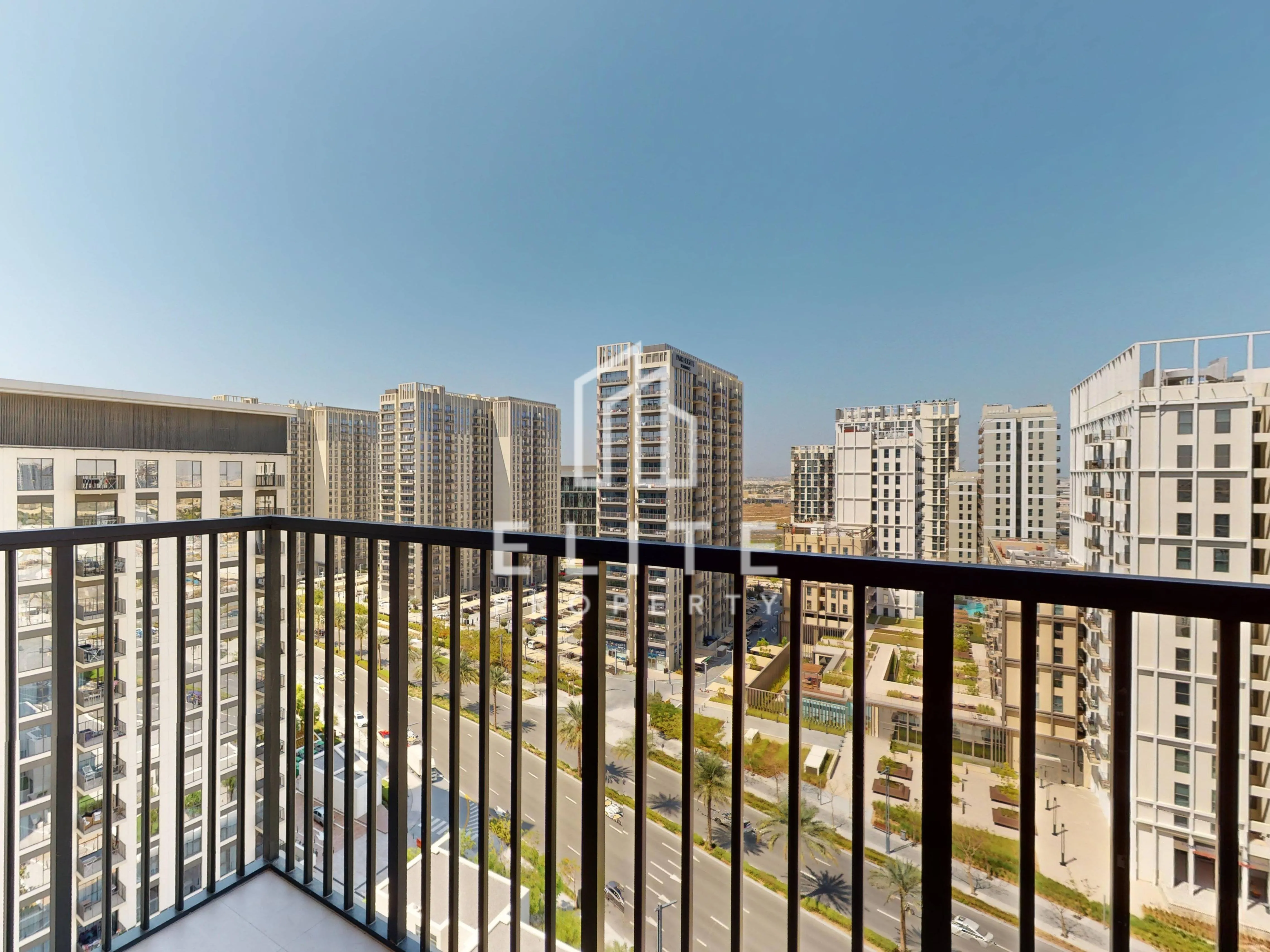 FAIRMONT RESIDENCES