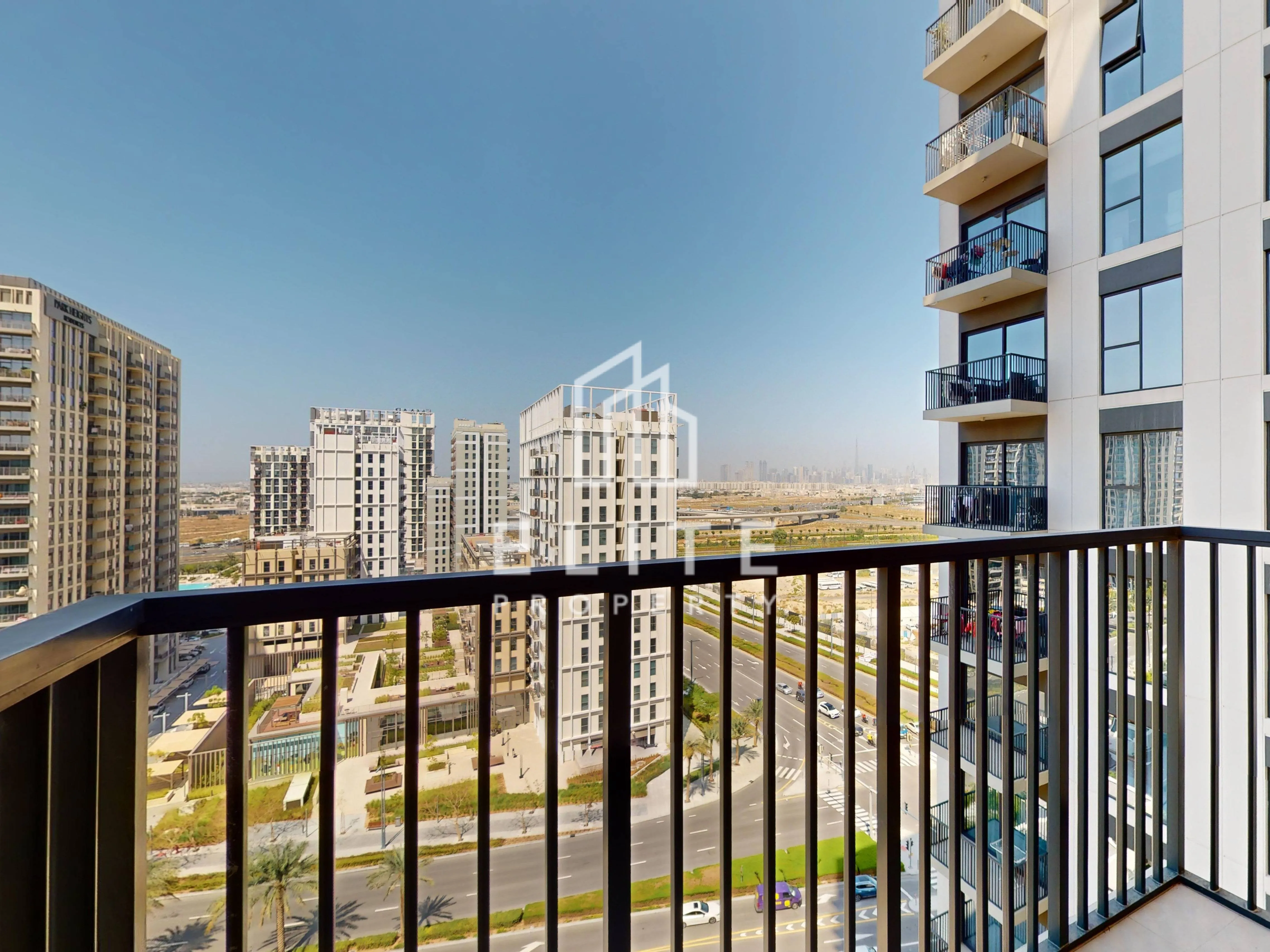 FAIRMONT RESIDENCES