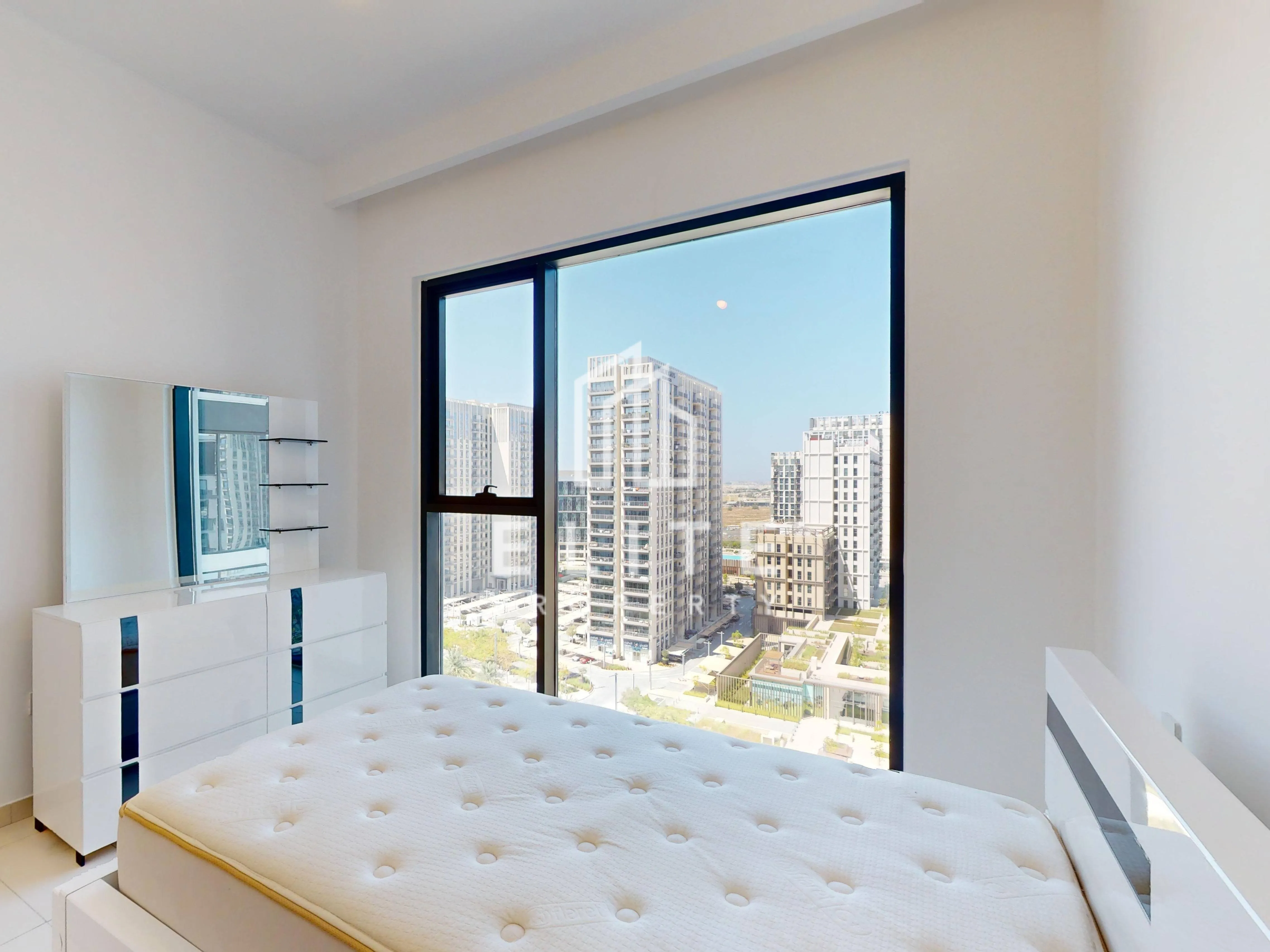 FAIRMONT RESIDENCES