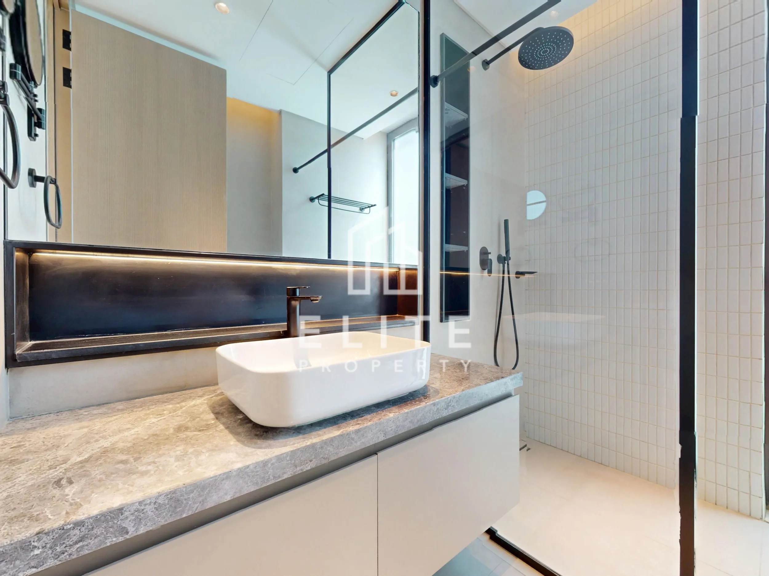 FAIRMONT RESIDENCES