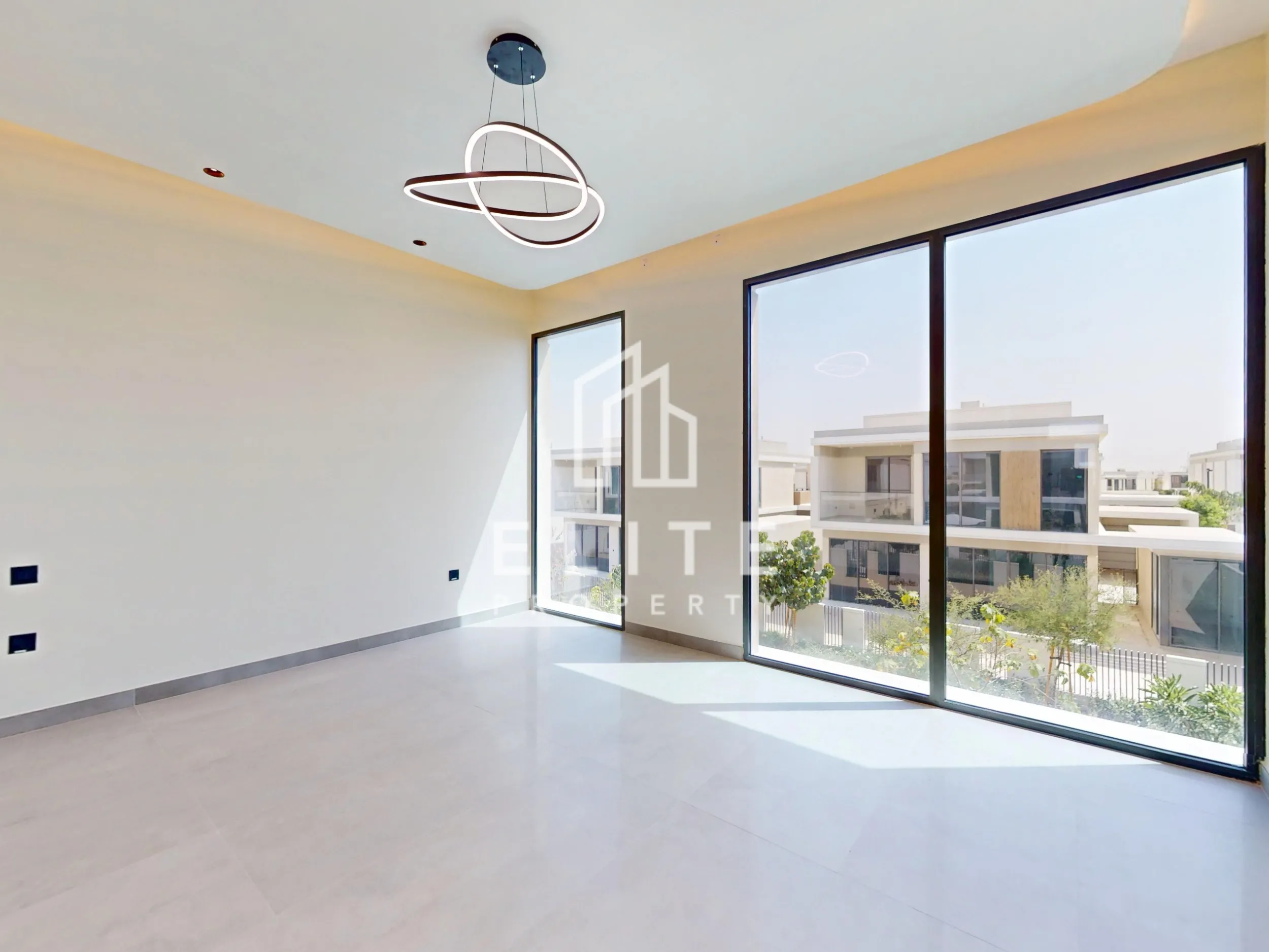 FAIRMONT RESIDENCES