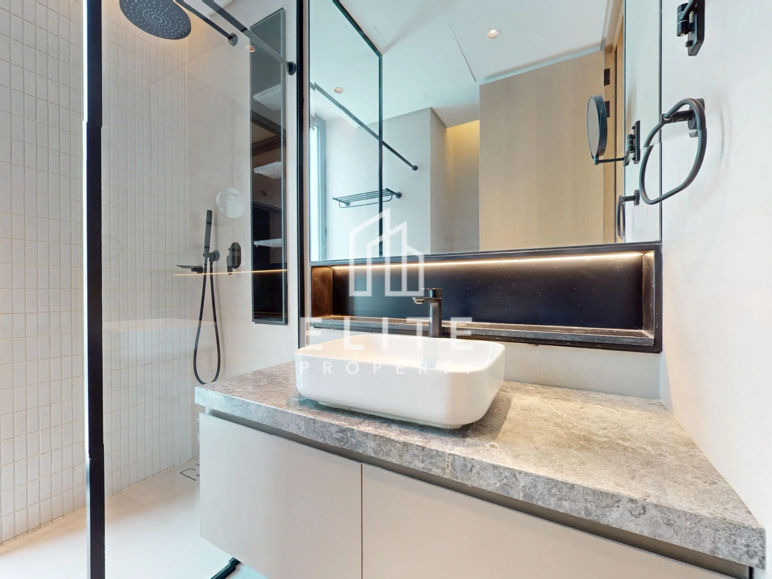 FAIRMONT RESIDENCES