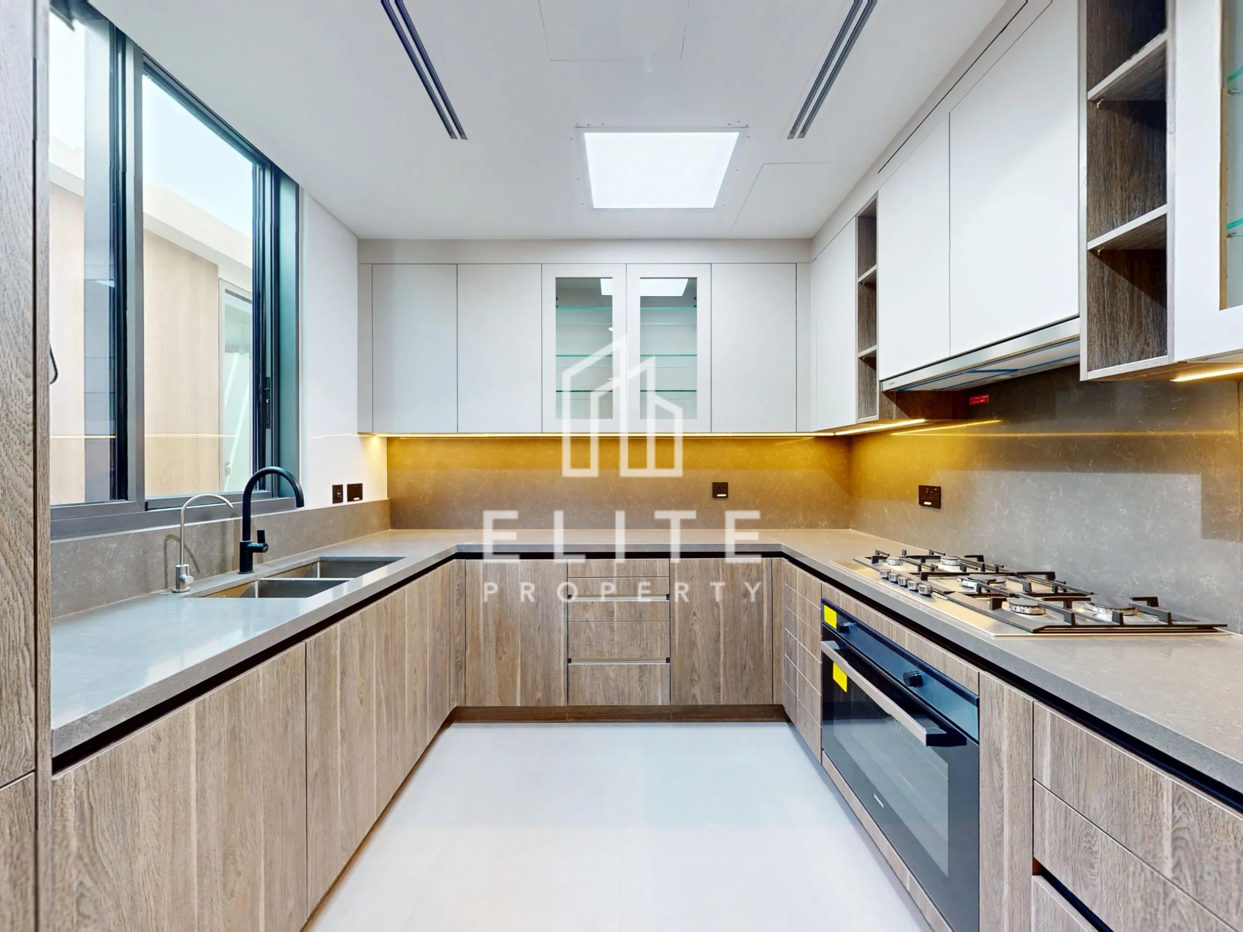 FAIRMONT RESIDENCES