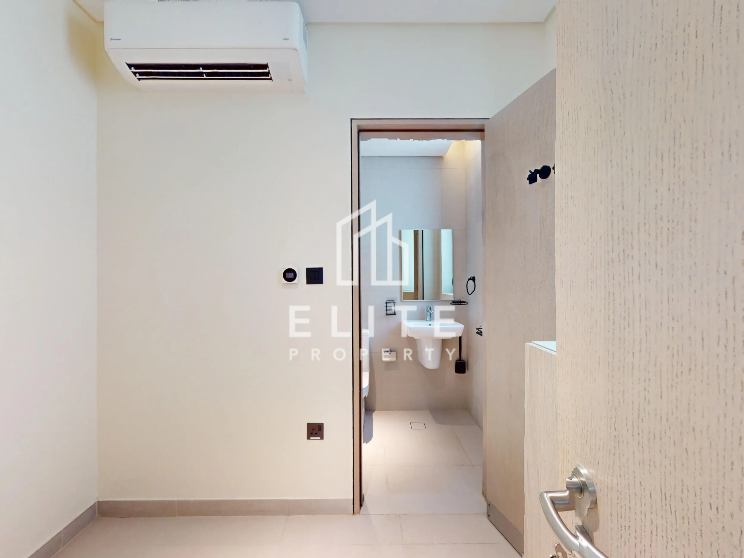 FAIRMONT RESIDENCES