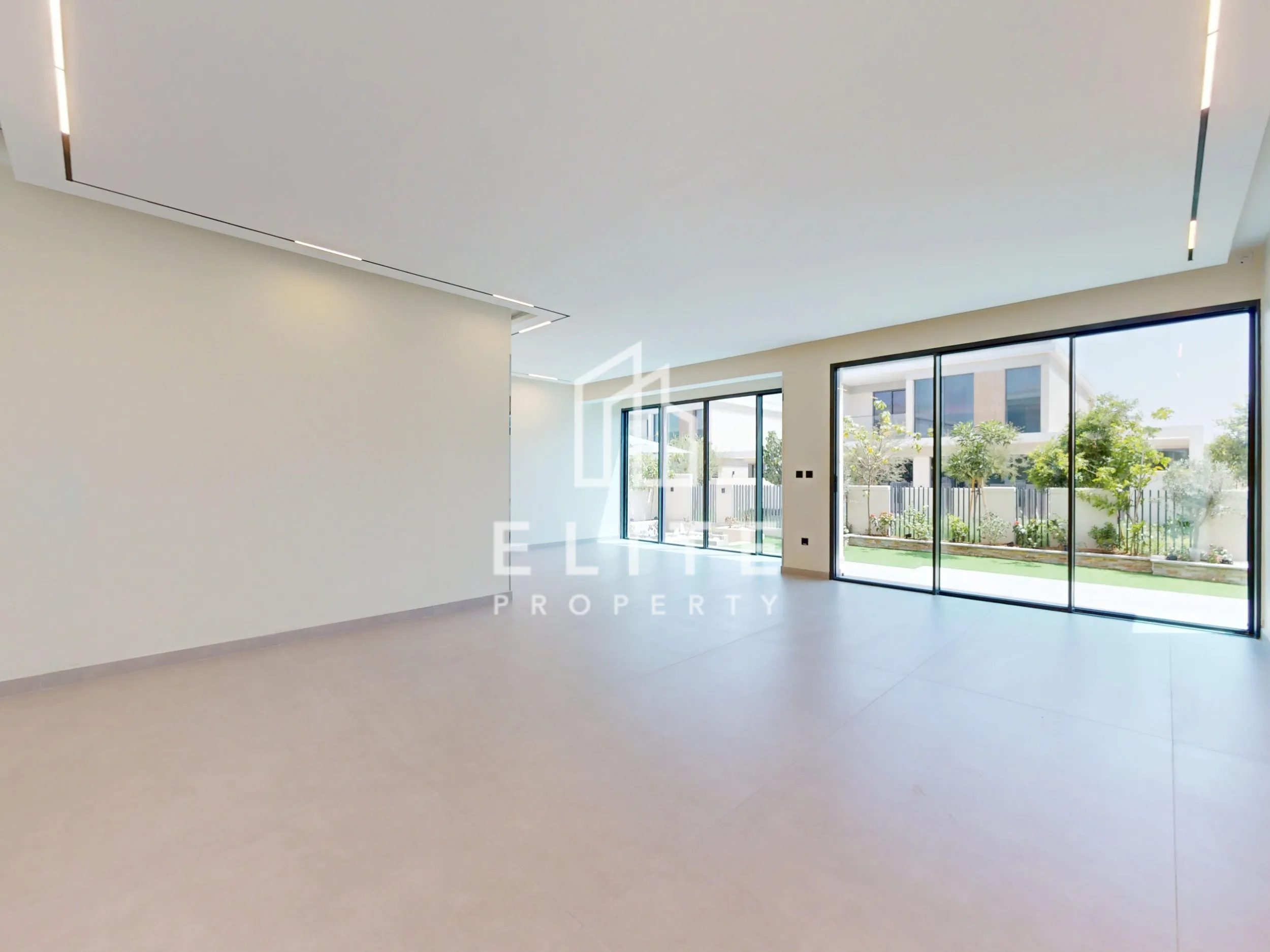 FAIRMONT RESIDENCES