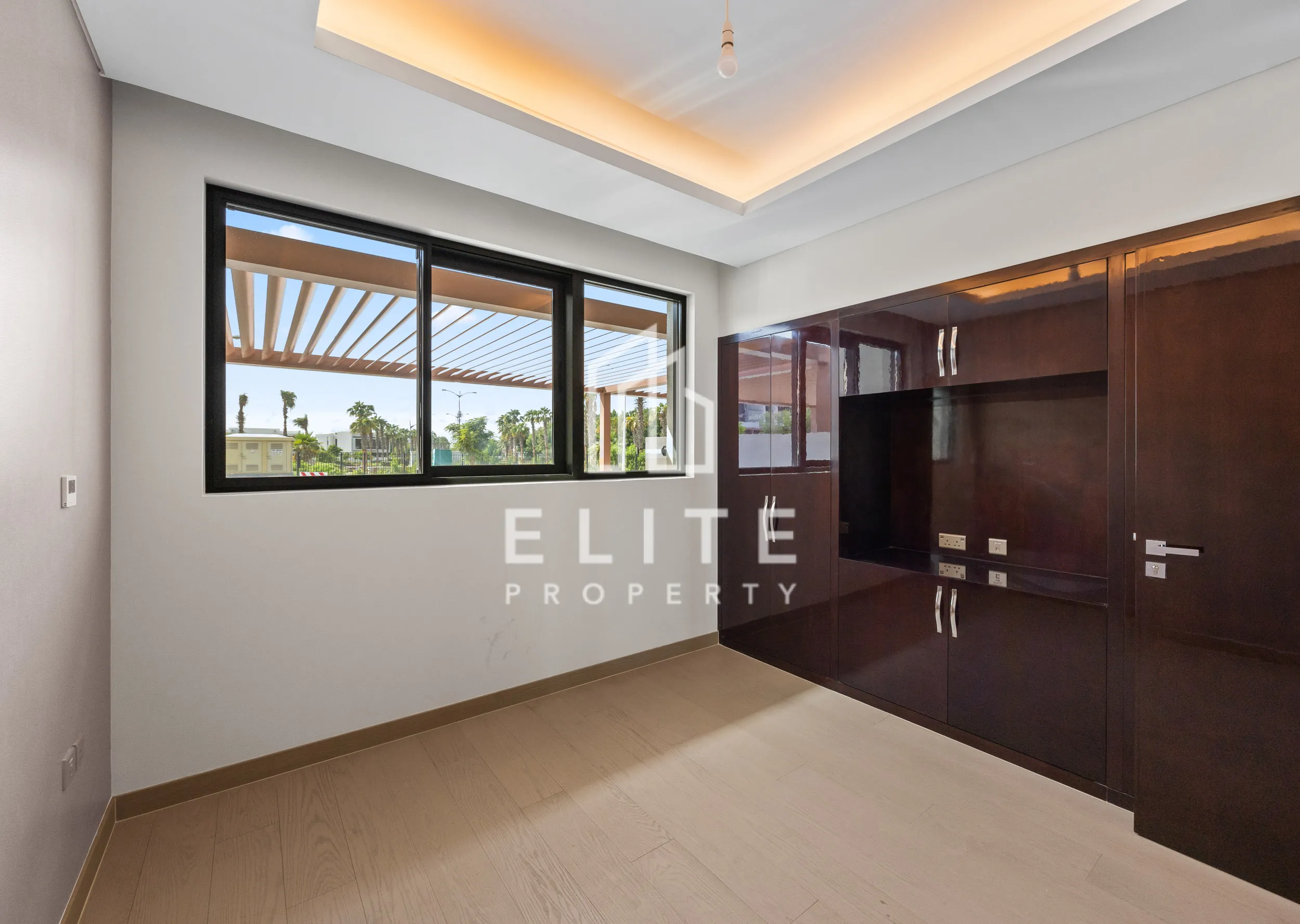 FAIRMONT RESIDENCES