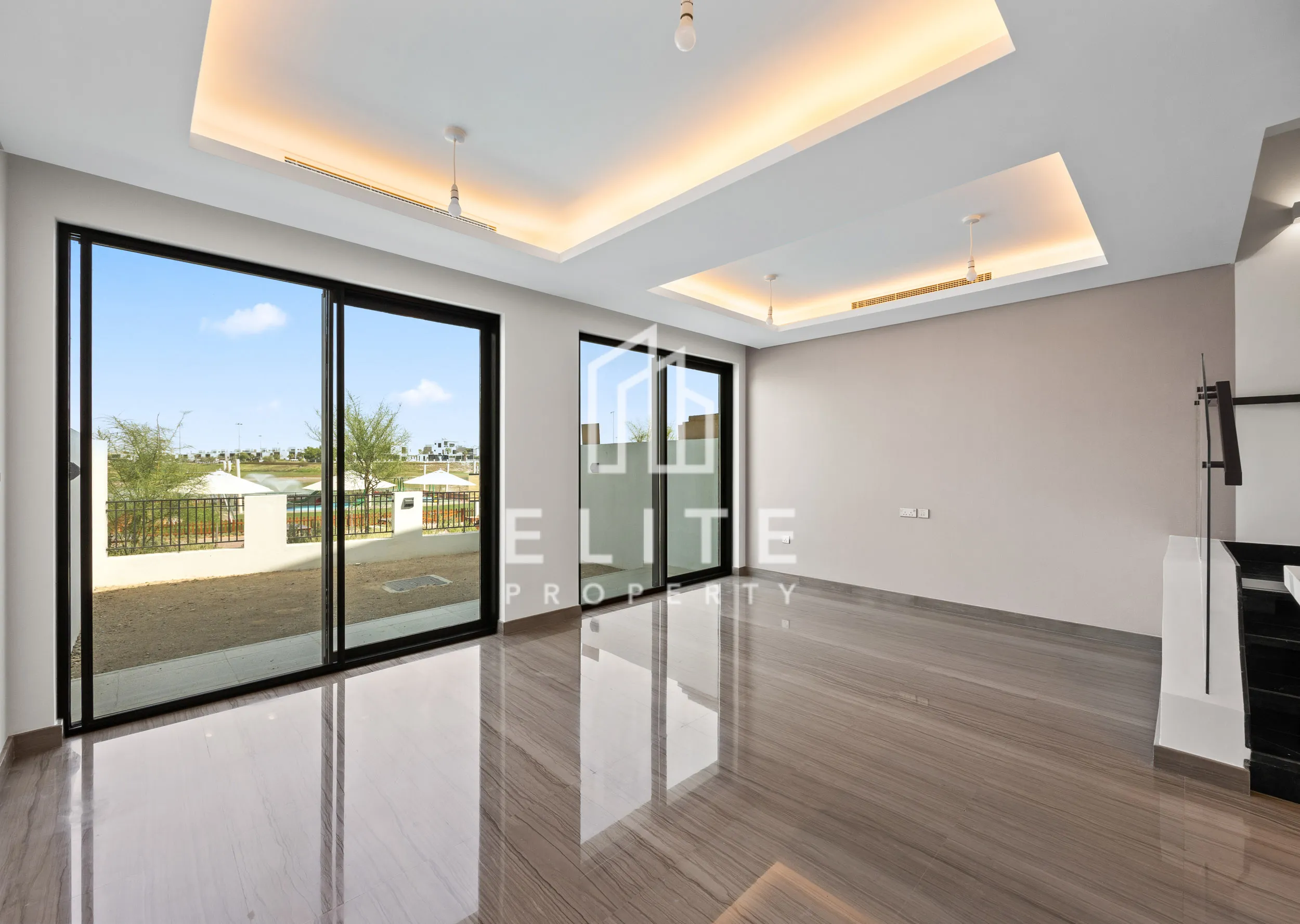 FAIRMONT RESIDENCES