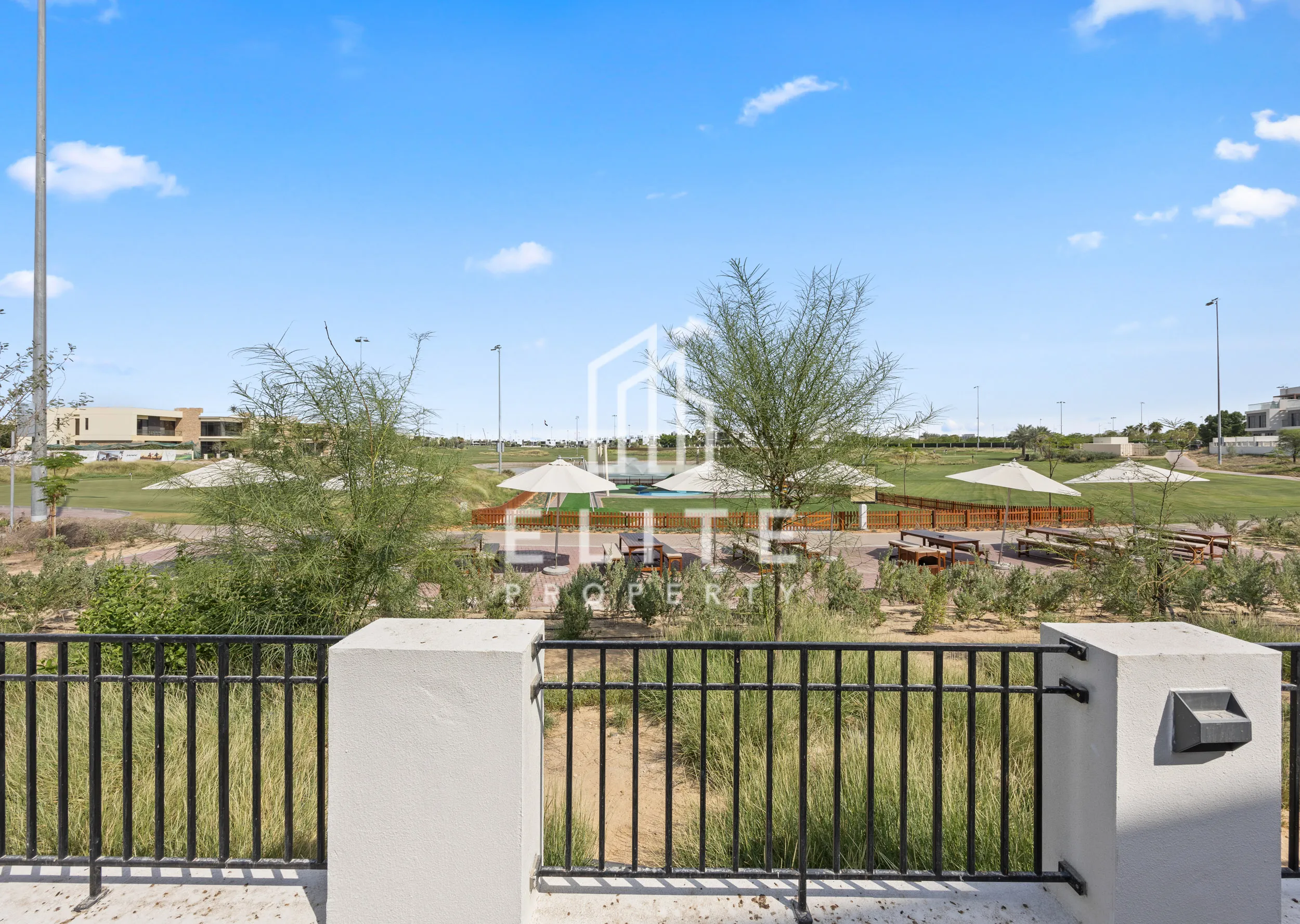 FAIRMONT RESIDENCES