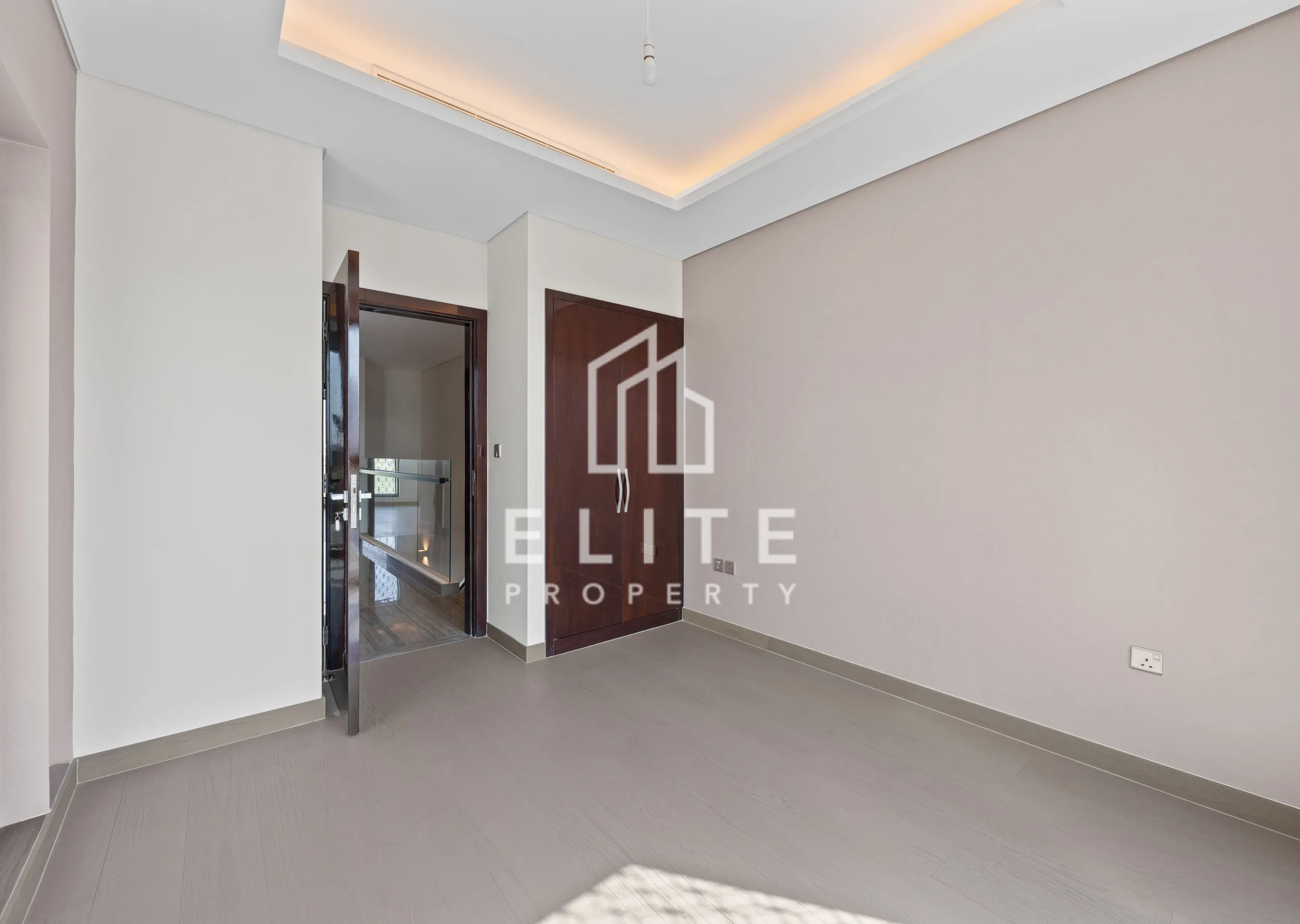 FAIRMONT RESIDENCES