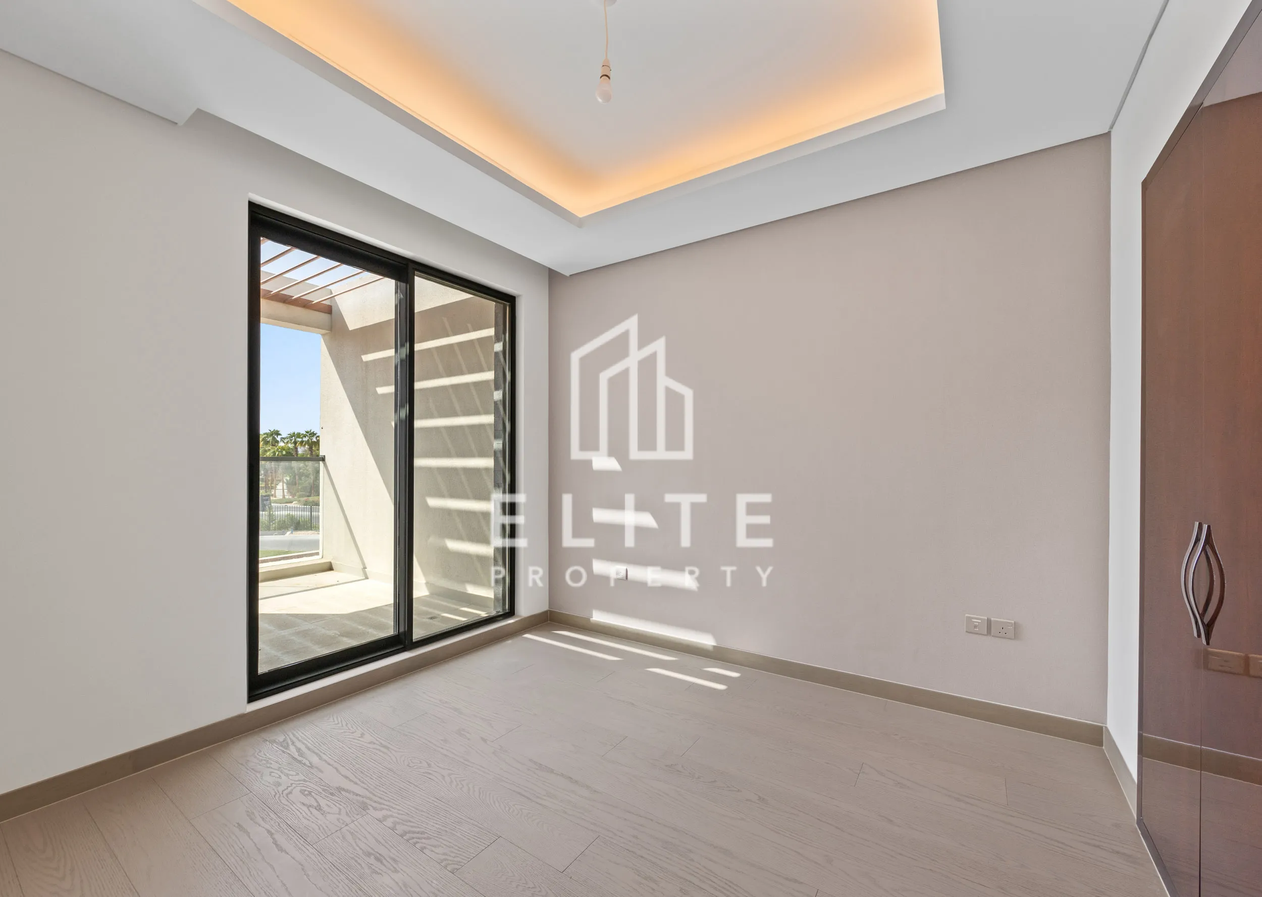 FAIRMONT RESIDENCES