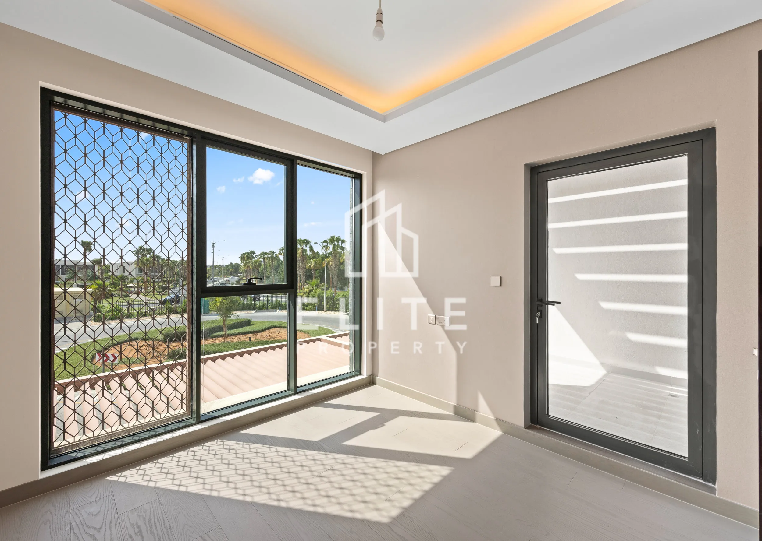 FAIRMONT RESIDENCES