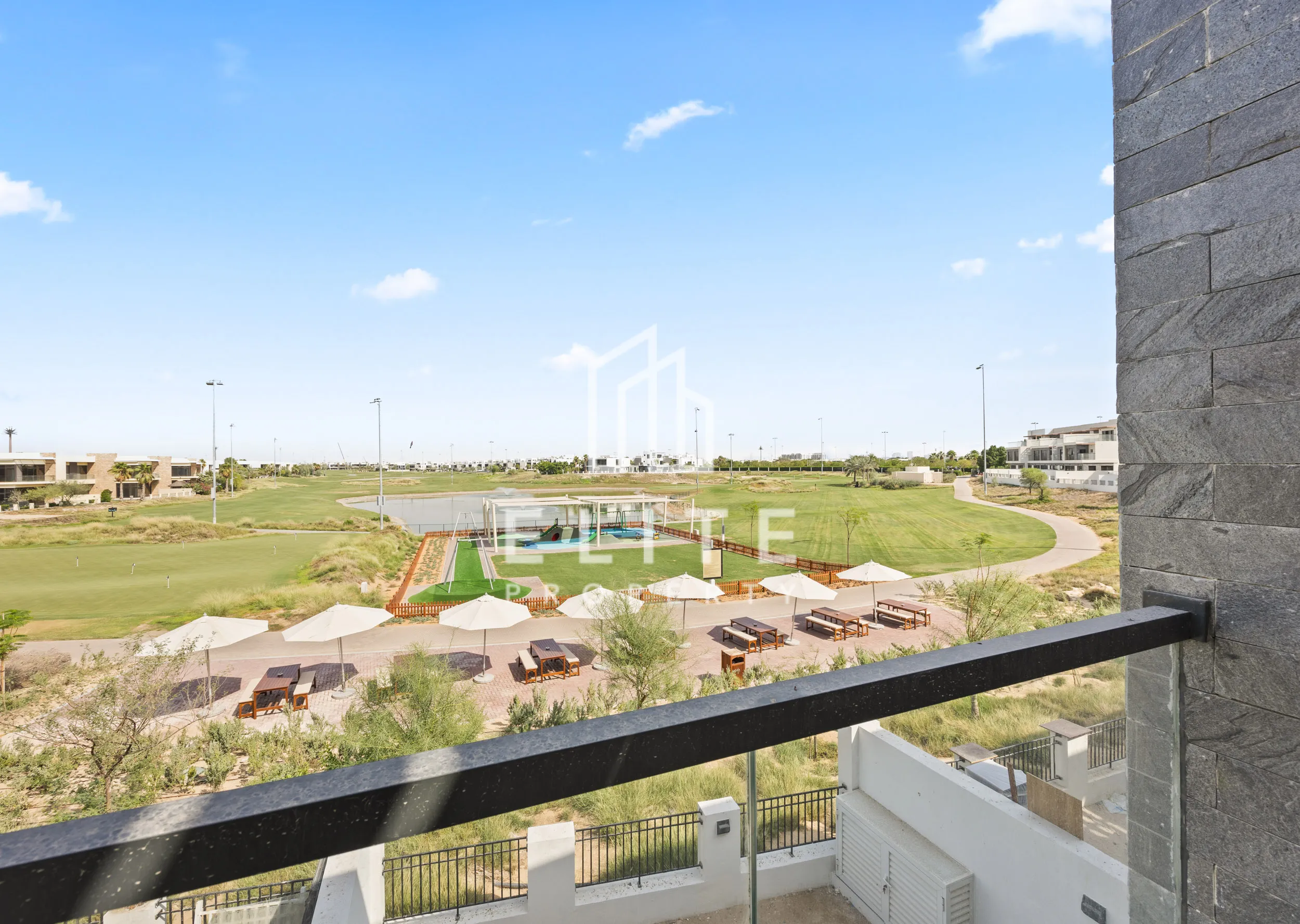 FAIRMONT RESIDENCES