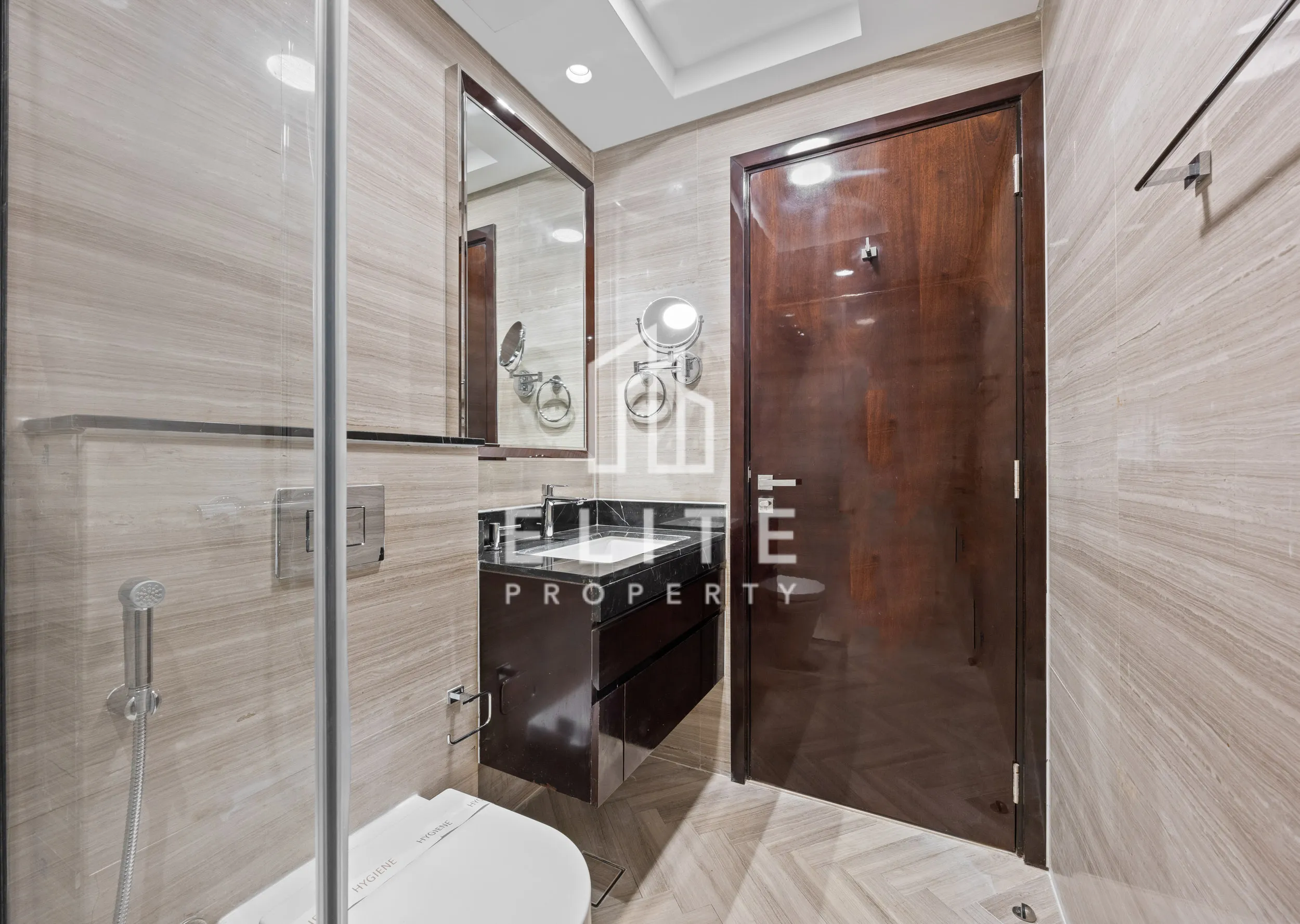 FAIRMONT RESIDENCES