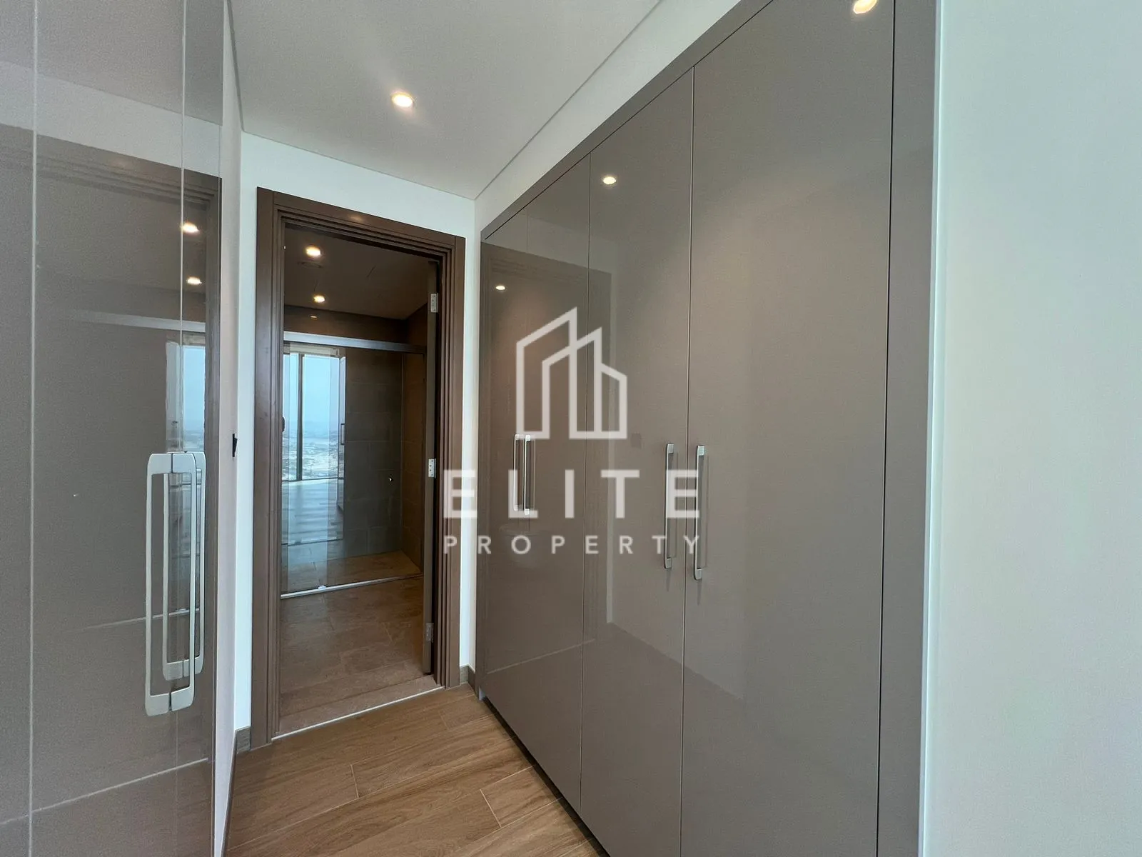 FAIRMONT RESIDENCES