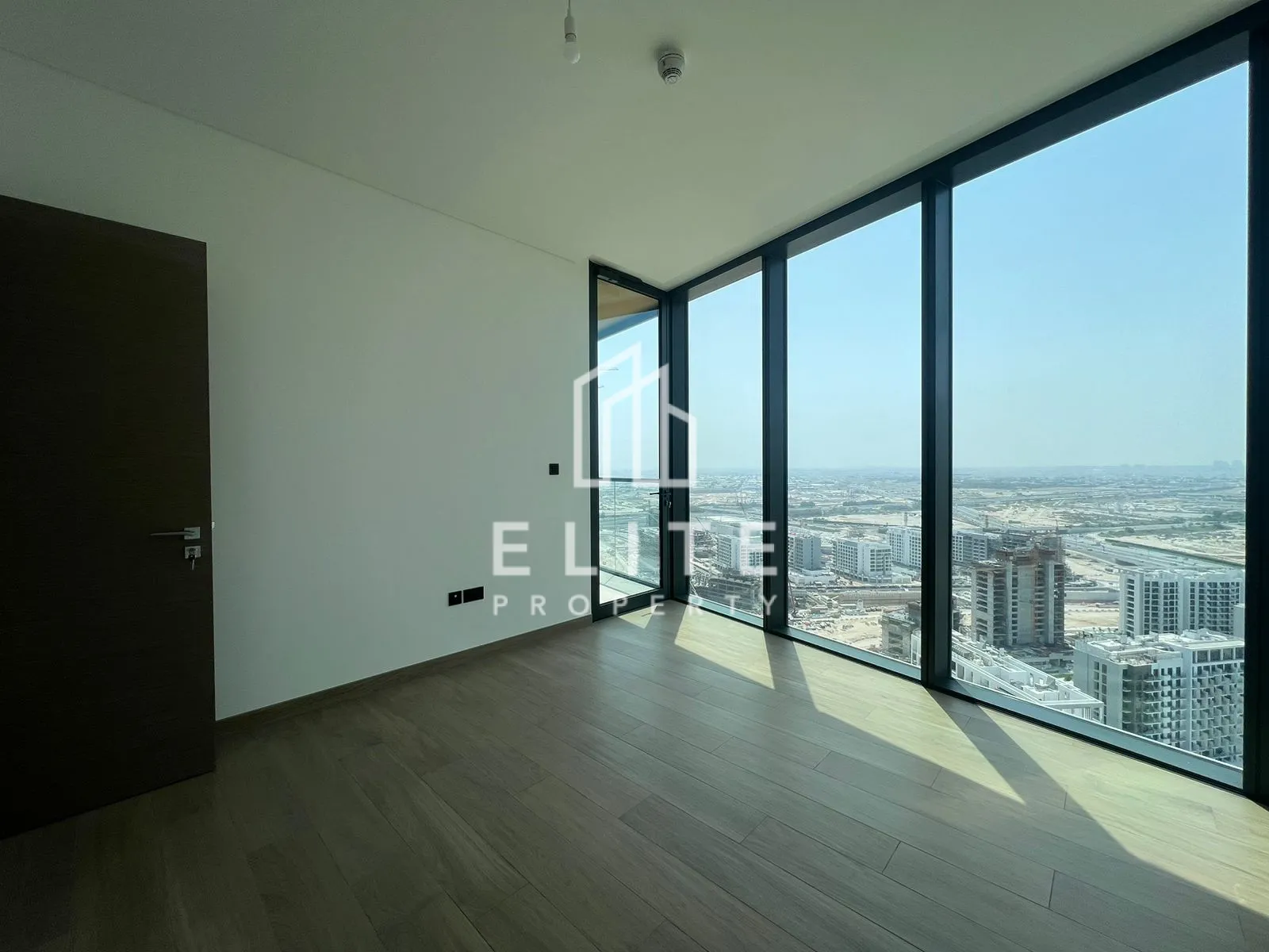 FAIRMONT RESIDENCES