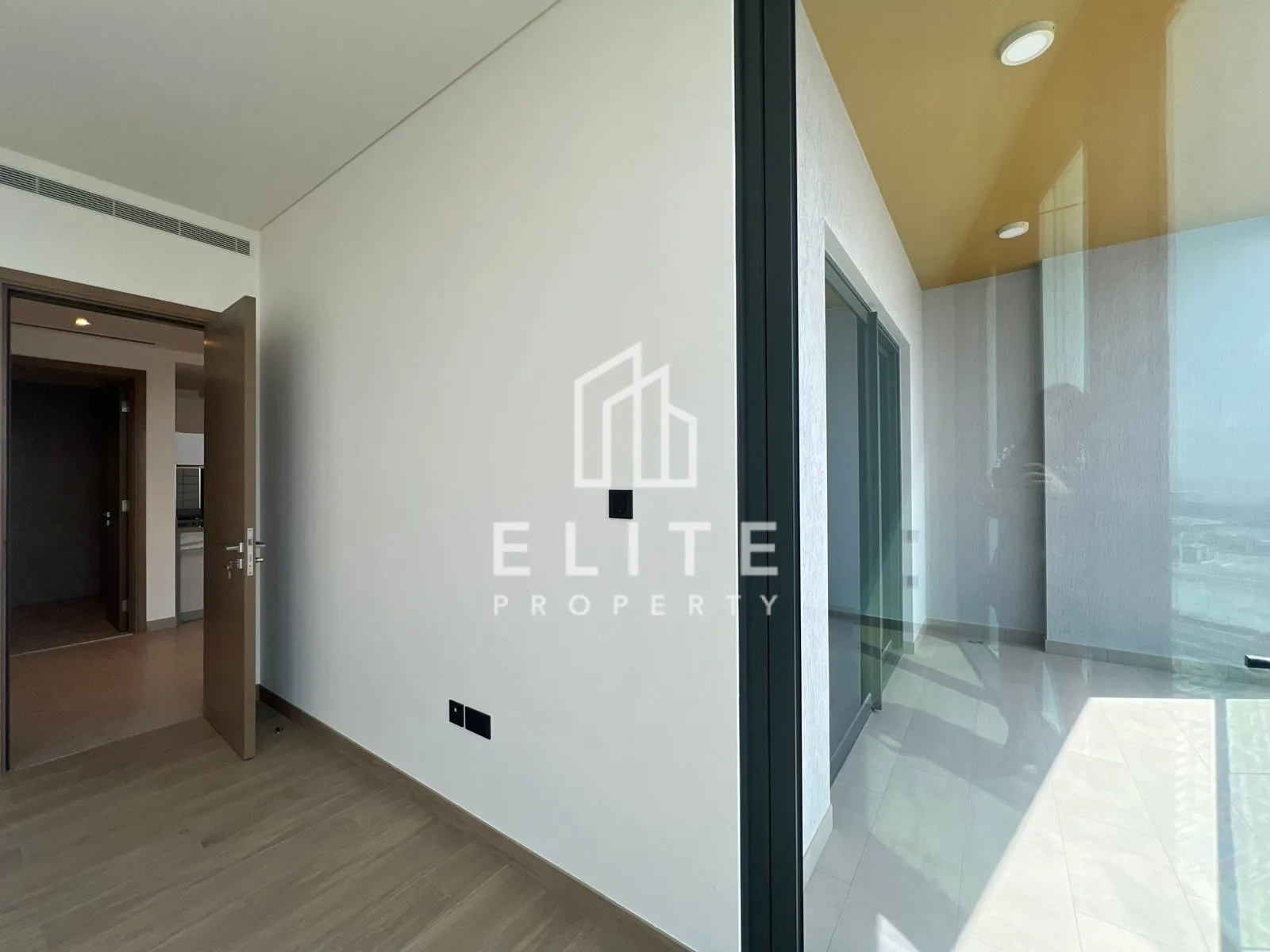 FAIRMONT RESIDENCES